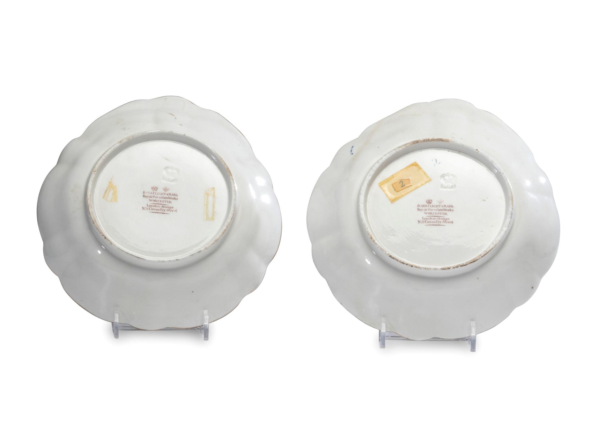 A Pair of Imari Decorated Porcelain Shell Dishes