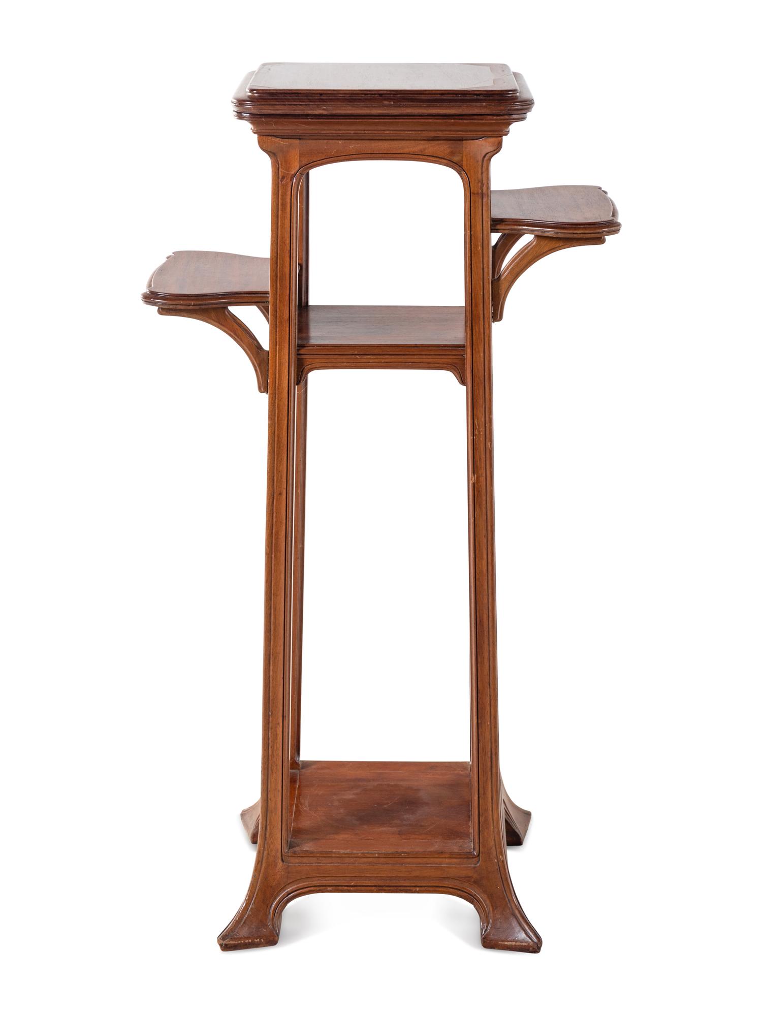 Tiered Pedestal