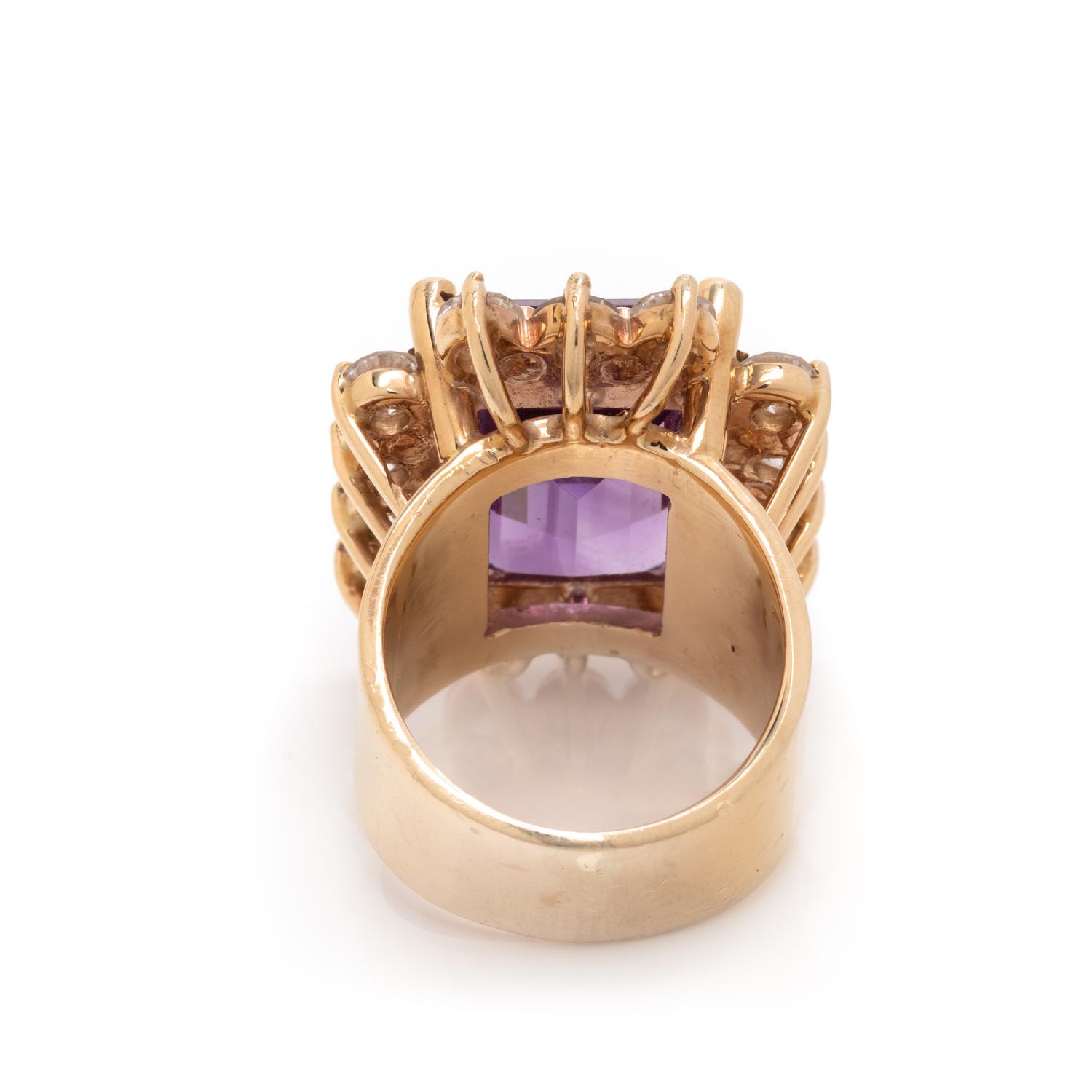 AMETHYST AND DIAMOND RING