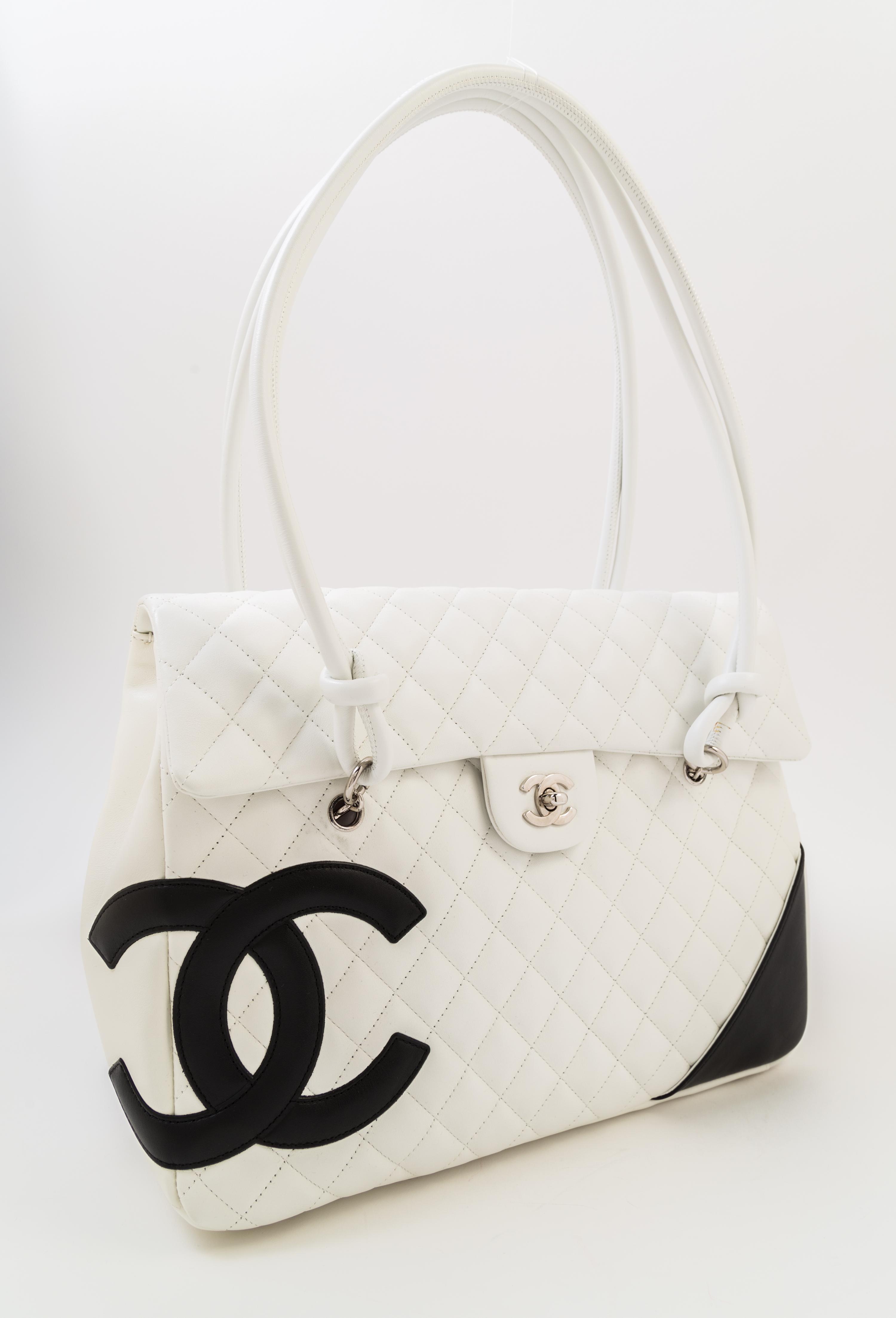 A Chanel White Ligne Cambon Quilted Shoulder Bag, 13/*" x 11" x 4"; Strap drop: 10".