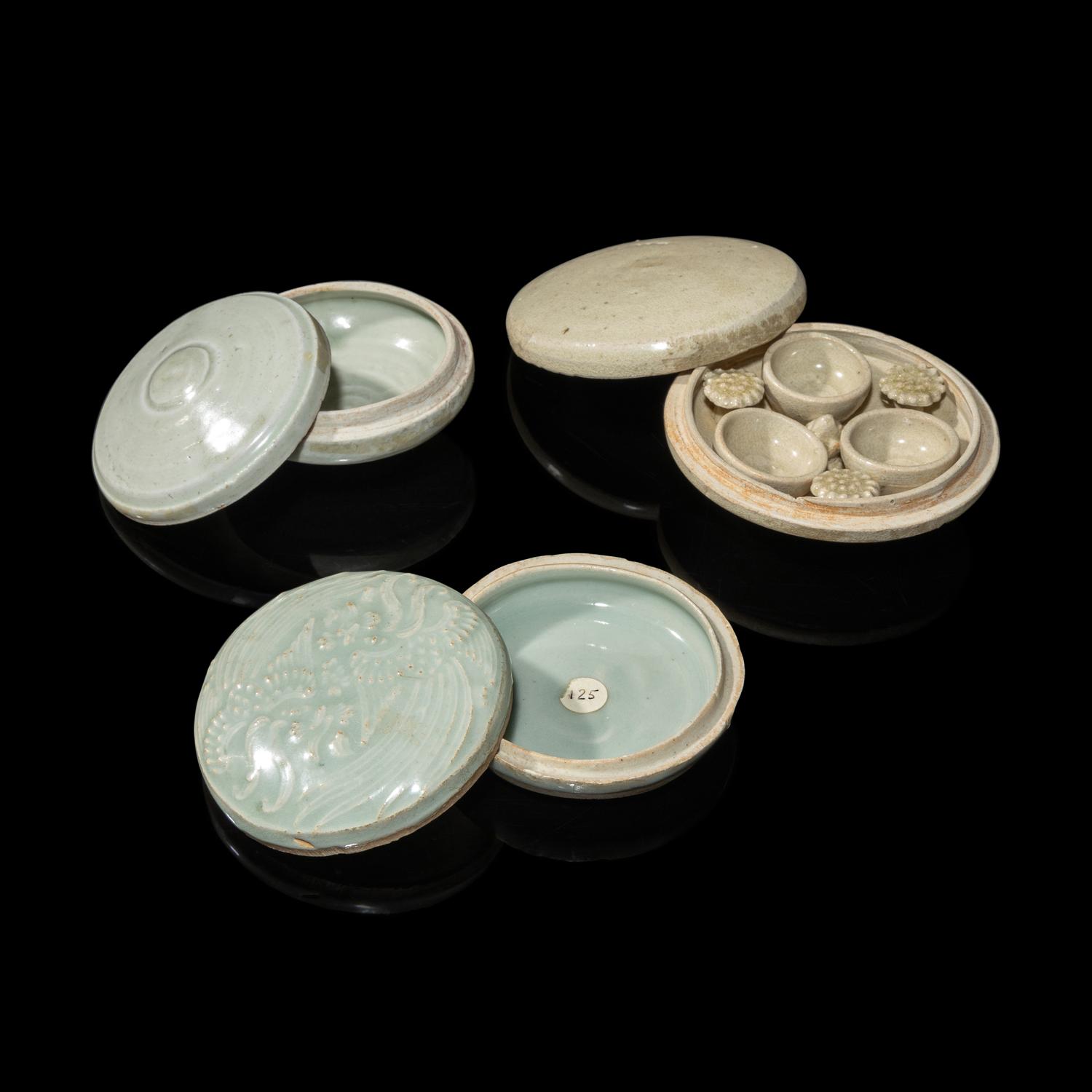 Three Chinese Qingbai Glazed Porcelain Boxes and Covers, Song Dynasty 宋 青白釉蓋盒三件