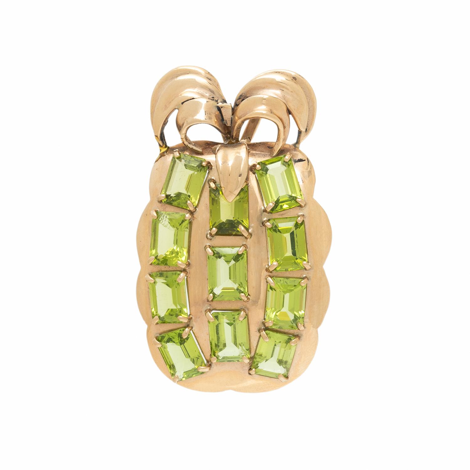 PERIDOT AND ROSE GOLD PENDANT