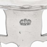 A silver porringer Jacob Hurd (1703-1758), Boston, MA, circa 1740