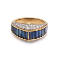 SAPPHIRE AND DIAMOND RING