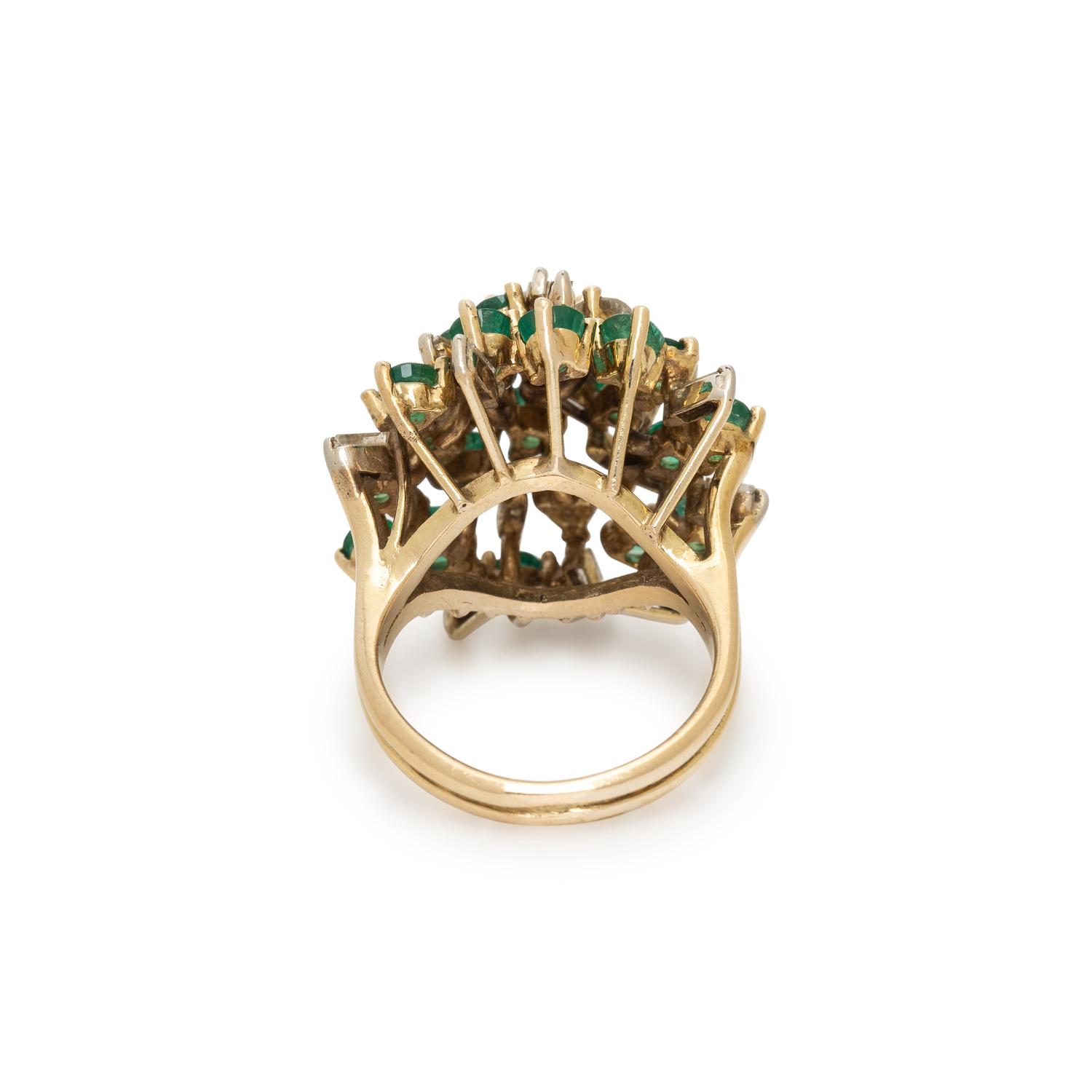 EMERALD AND DIAMOND CLUSTER RING
