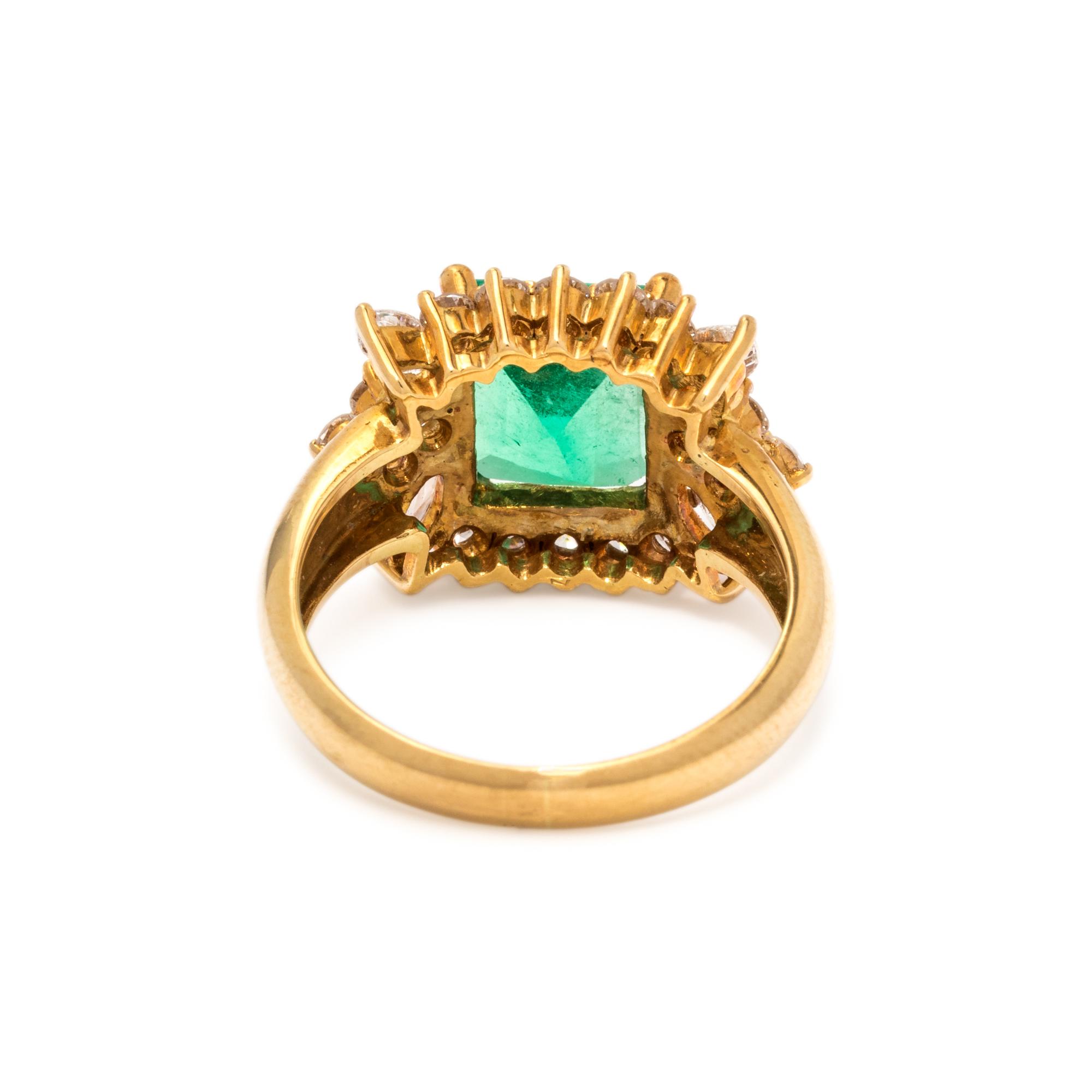 EMERALD AND DIAMOND RING