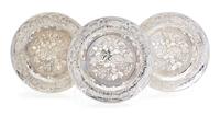 Eight Johnson Brothers Pareek Pattern Porcelain Luncheon Plates Diameter 8 7/8 inches. — 20TH CENTURY