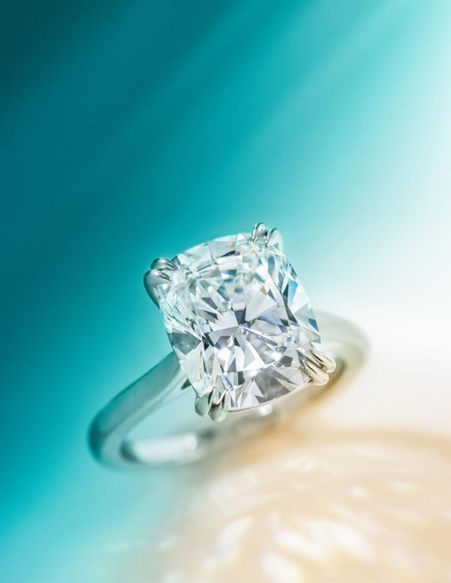 AN IMPORTANT DIAMOND RING