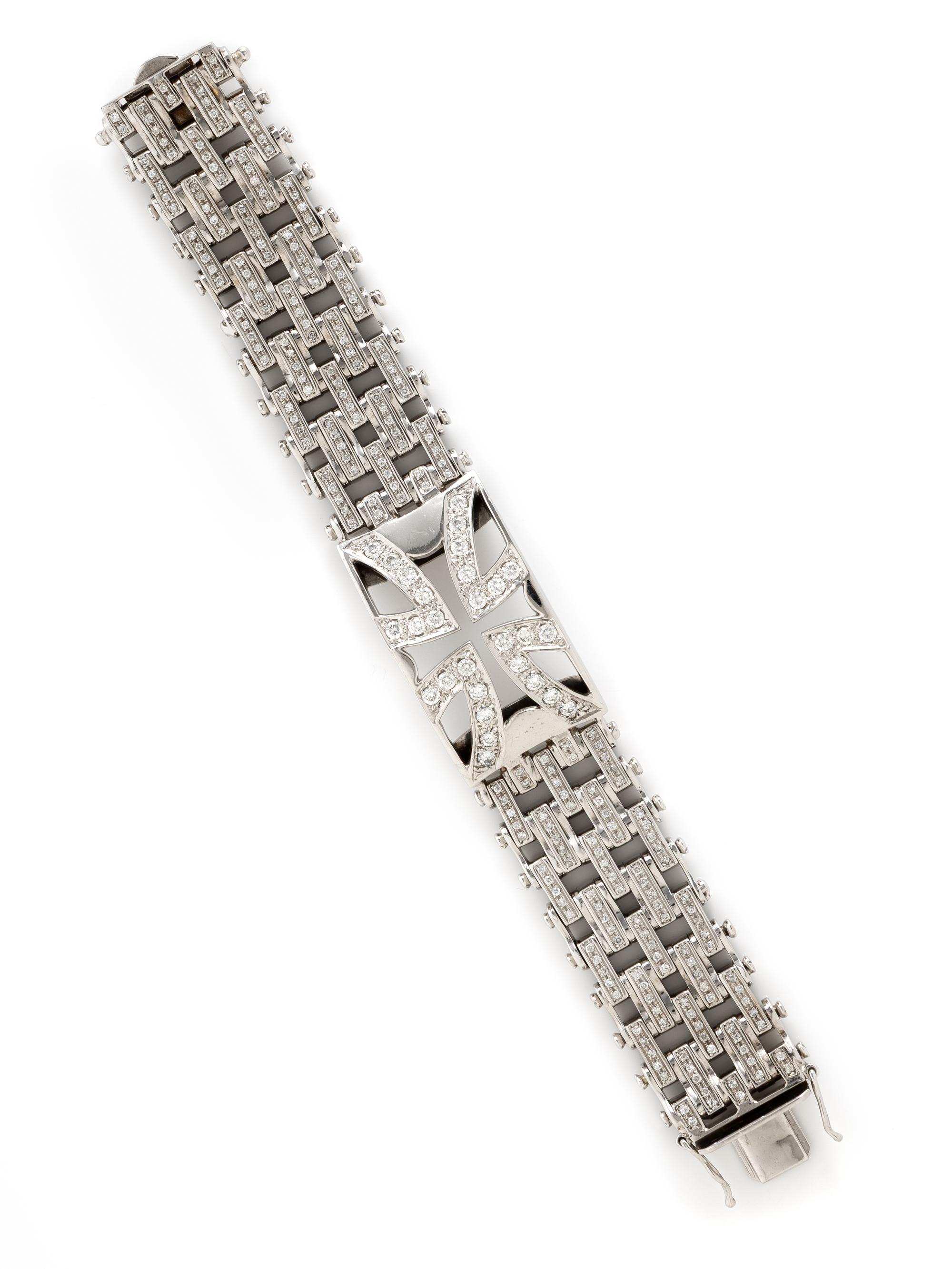 WHITE GOLD AND DIAMOND BRACELET
