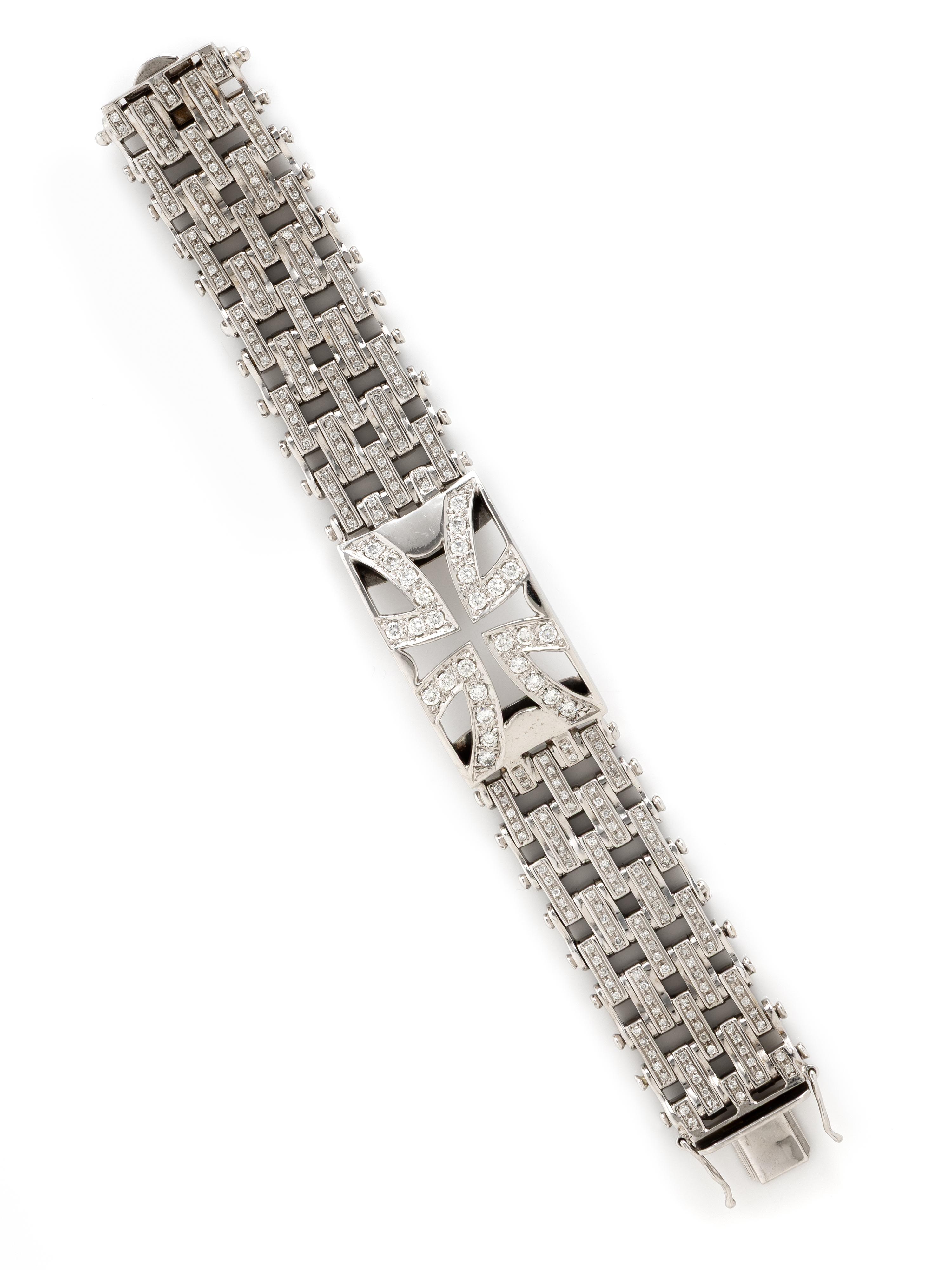 WHITE GOLD AND DIAMOND BRACELET