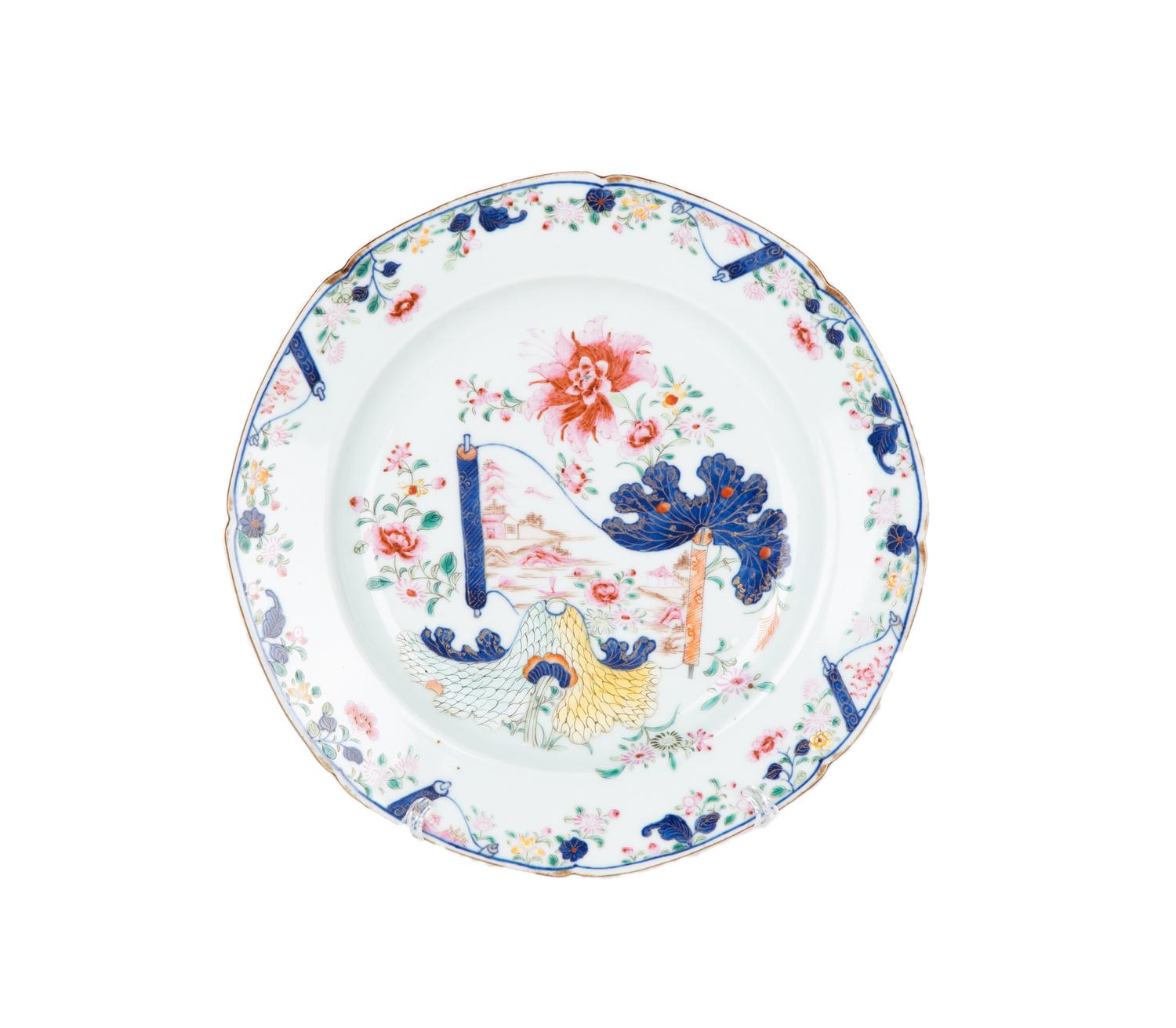 A Pair of Chinese Export Sacred Fungi Porcelain Plates — 19TH CENTURY