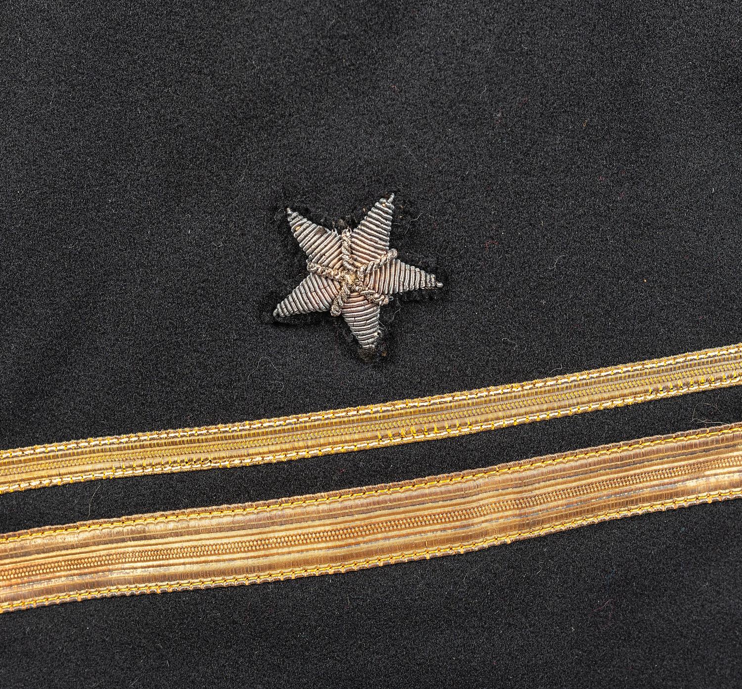 [MILITARIA]. Late 19th-to-early 20th-century US Navy officer's dress tailcoat.