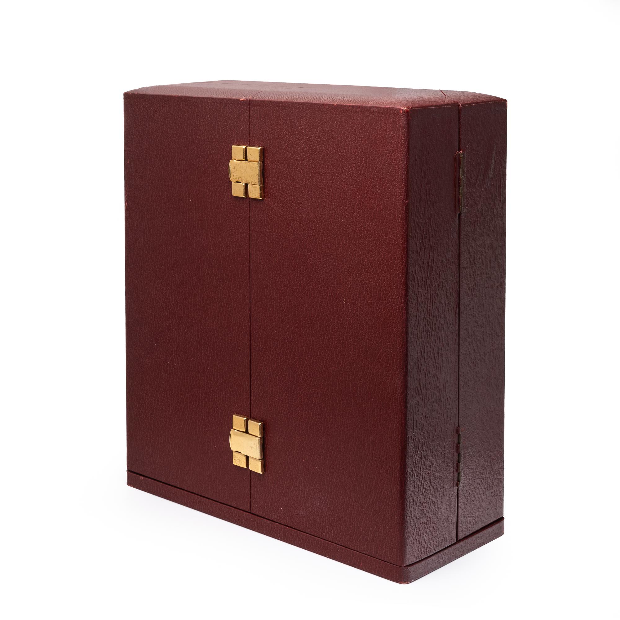 Patek Philippe, Ref. 1505, Brass 'Golden Ellipse' Desk Clock