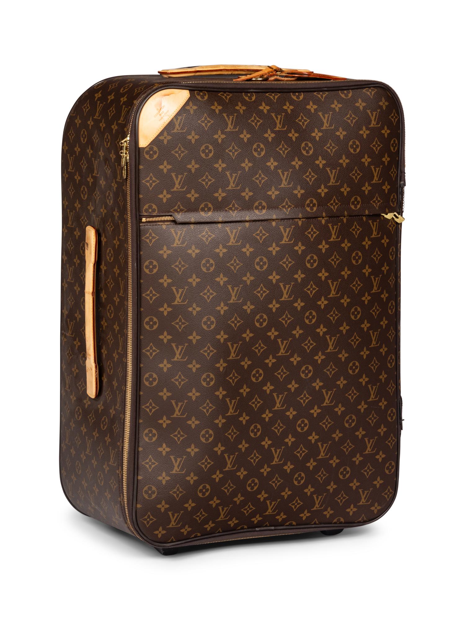 Louis Vuitton Pégase 65 Suitcase