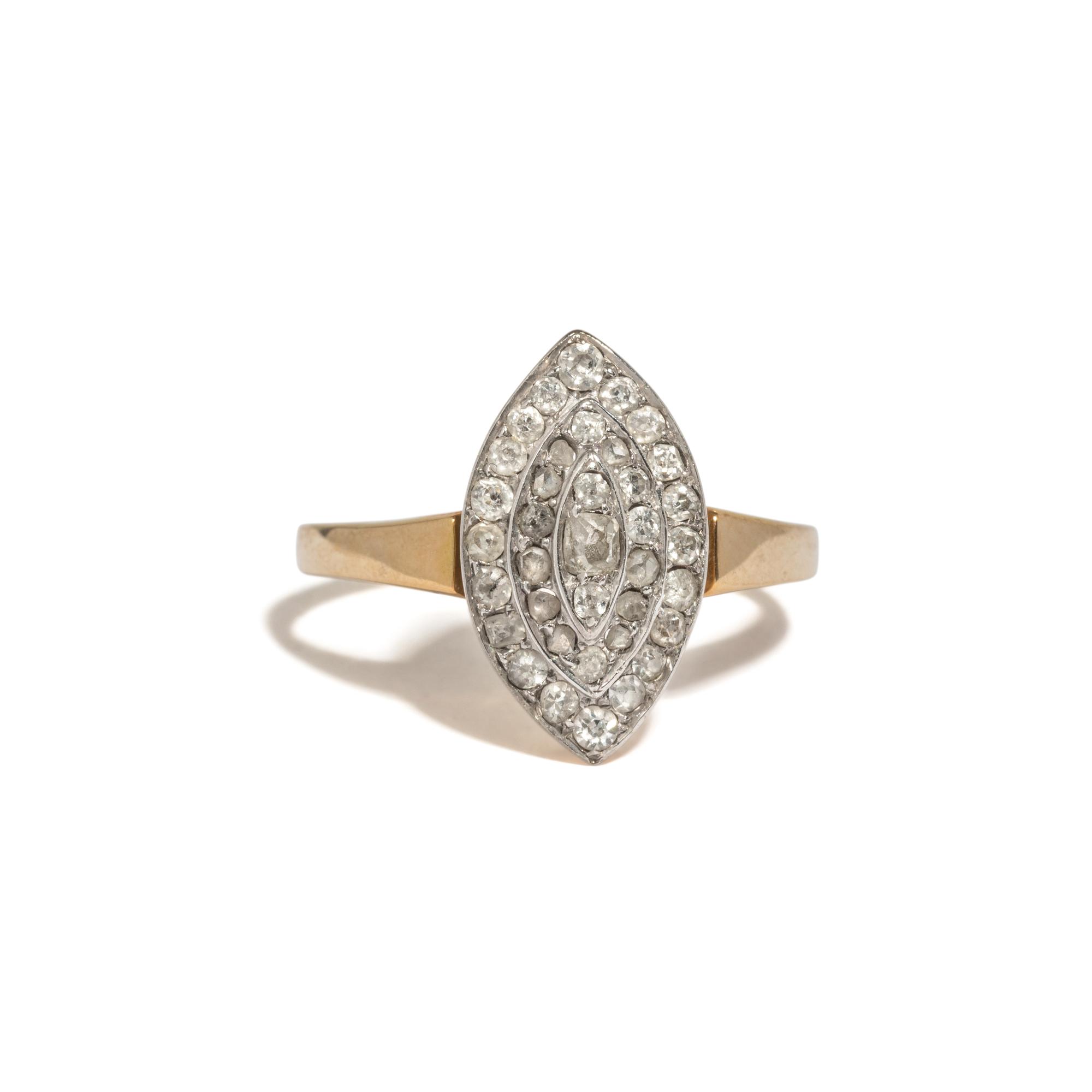 DIAMOND RING