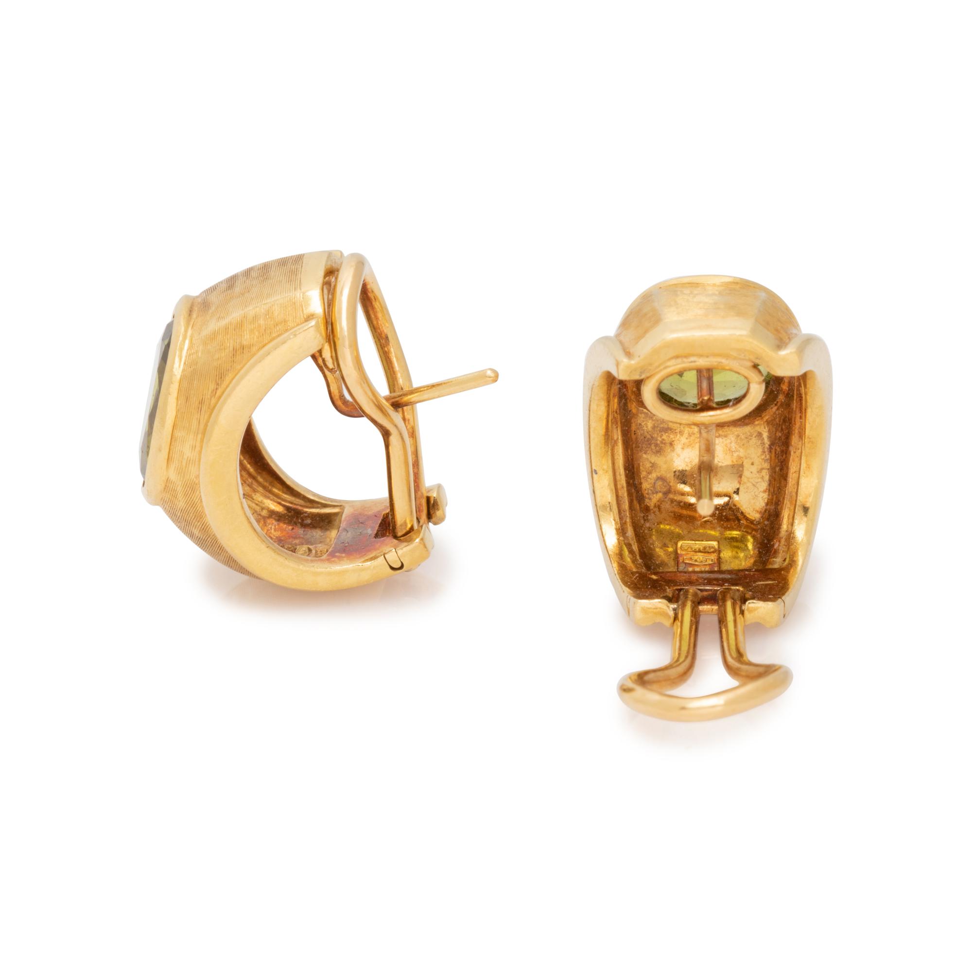 YELLOW GOLD AND PERIDOT EARCLIPS