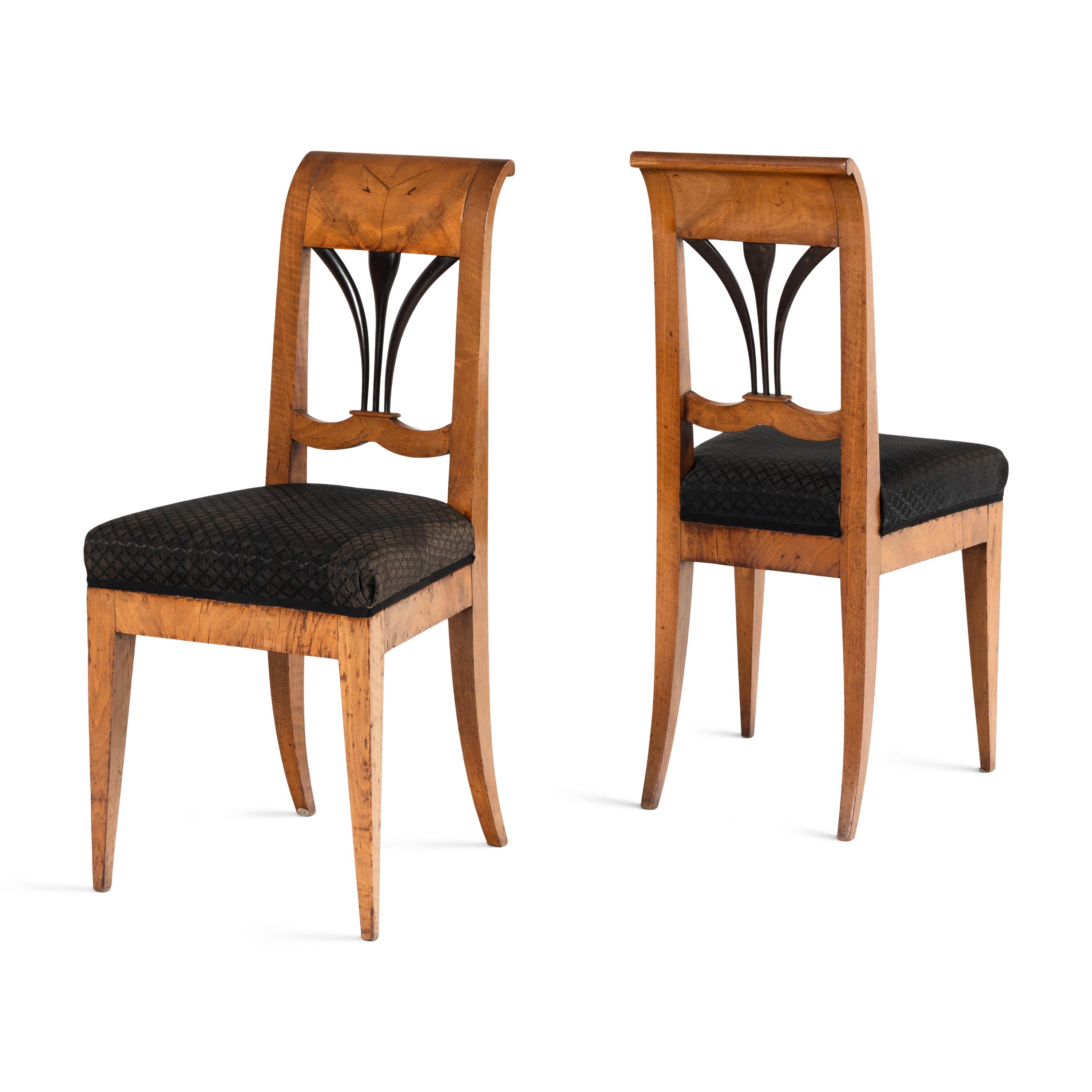 A Pair of Biedermeier Part Ebonized Burl Walnut Side Chairs