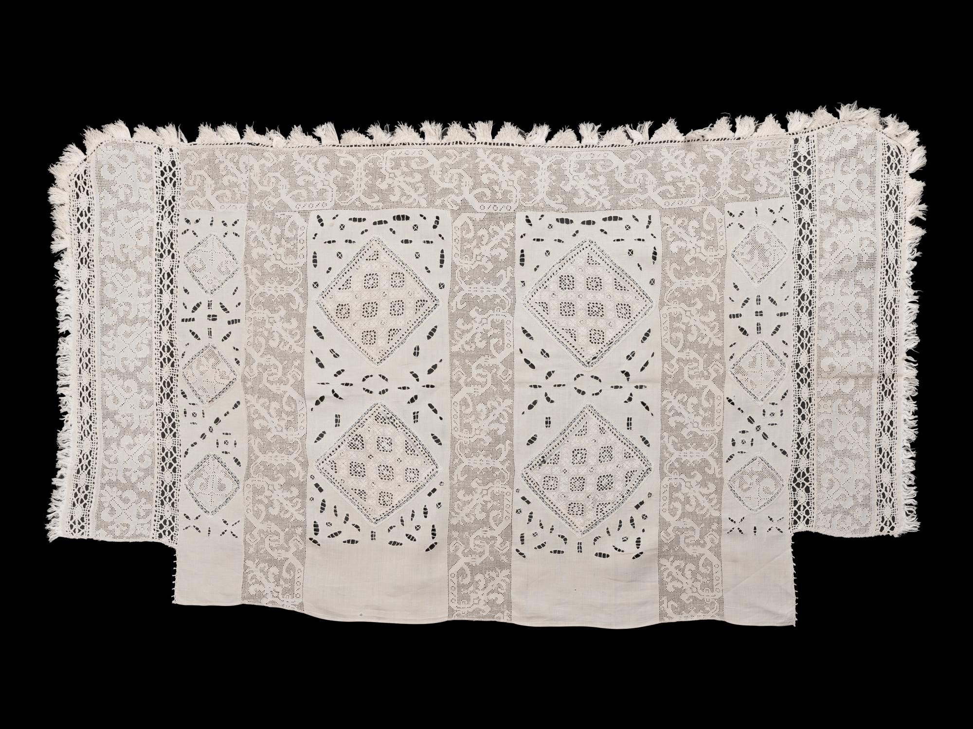 Collection of Six Cotton and Linen Lace Items