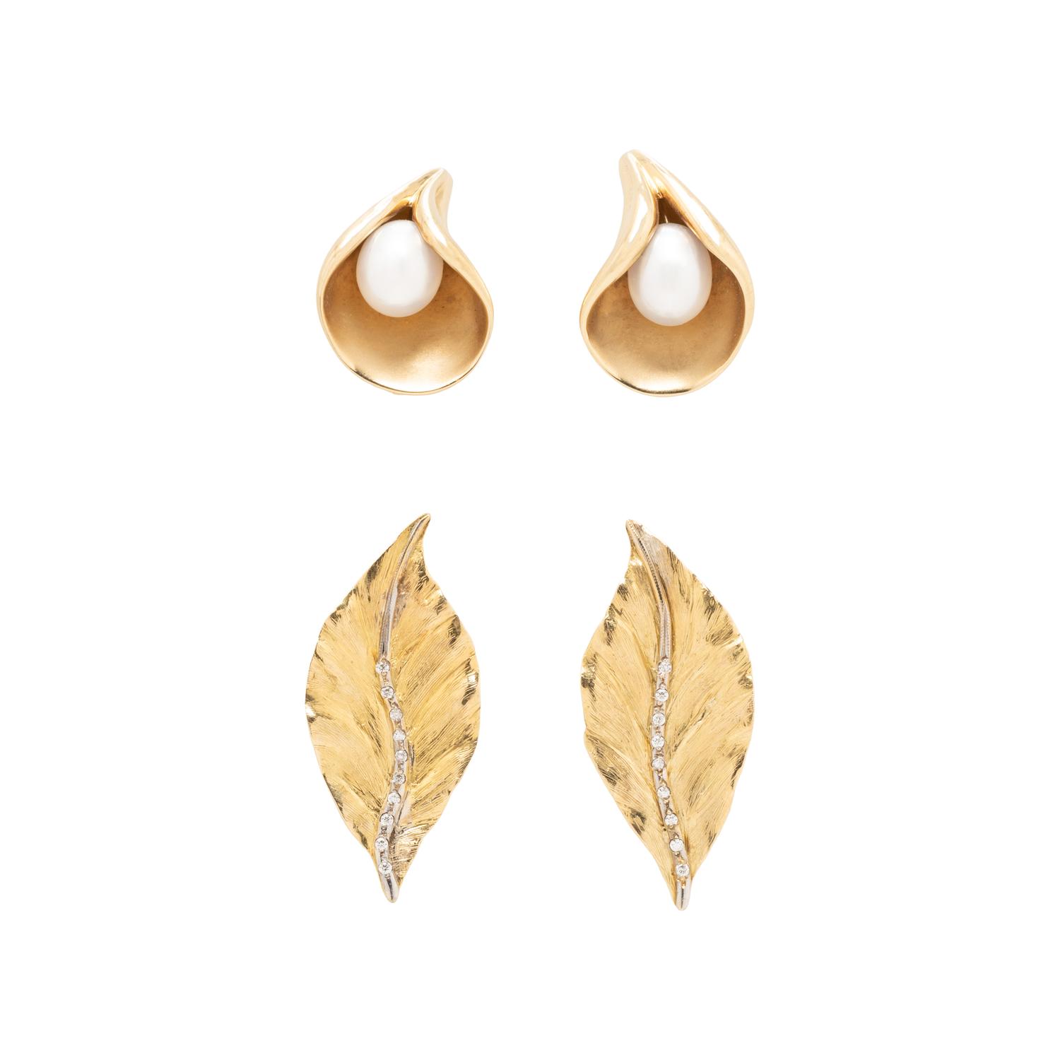 COLLECTION OF YELLOW GOLD CLIP EARRINGS