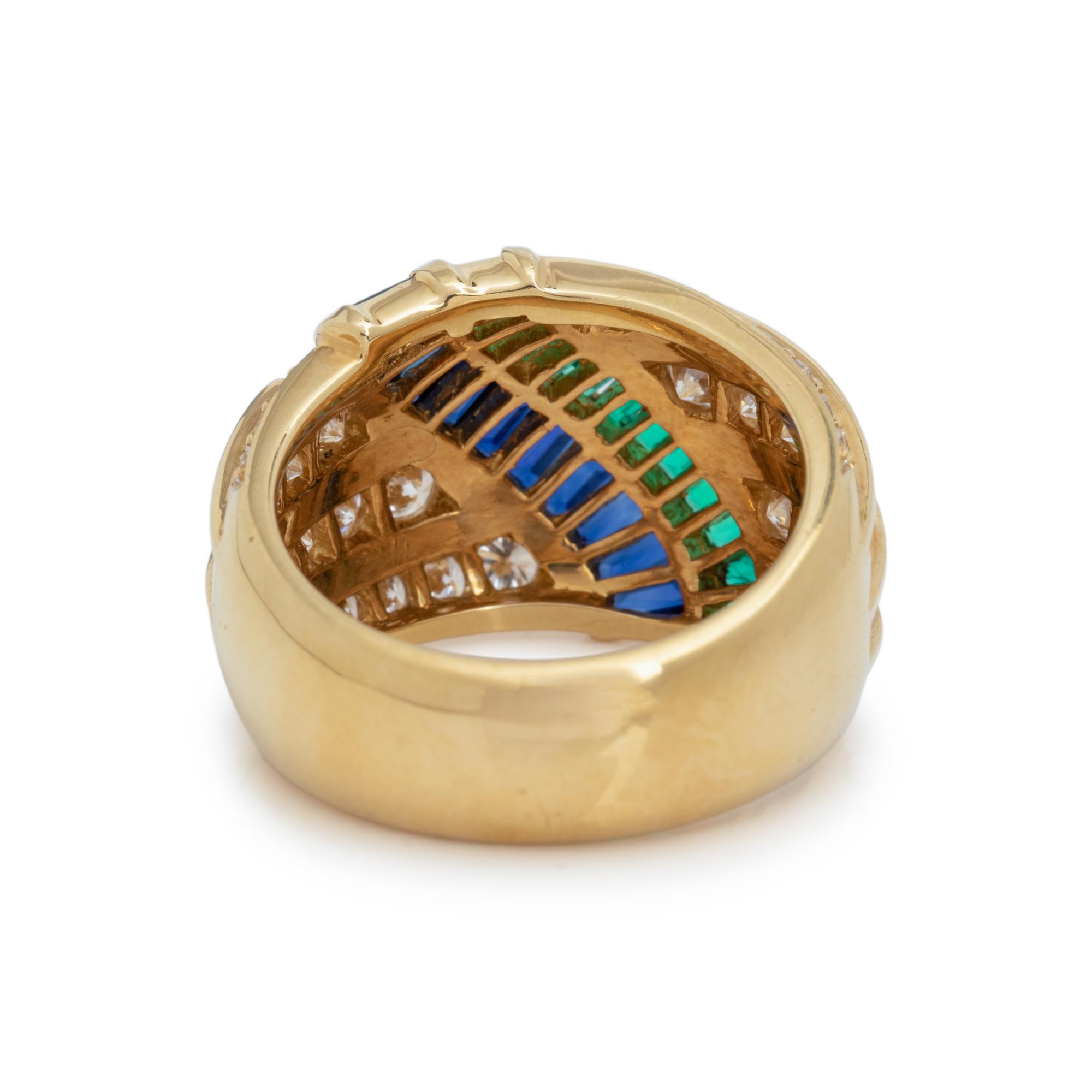 SAPPHIRE, EMERALD AND DIAMOND RING