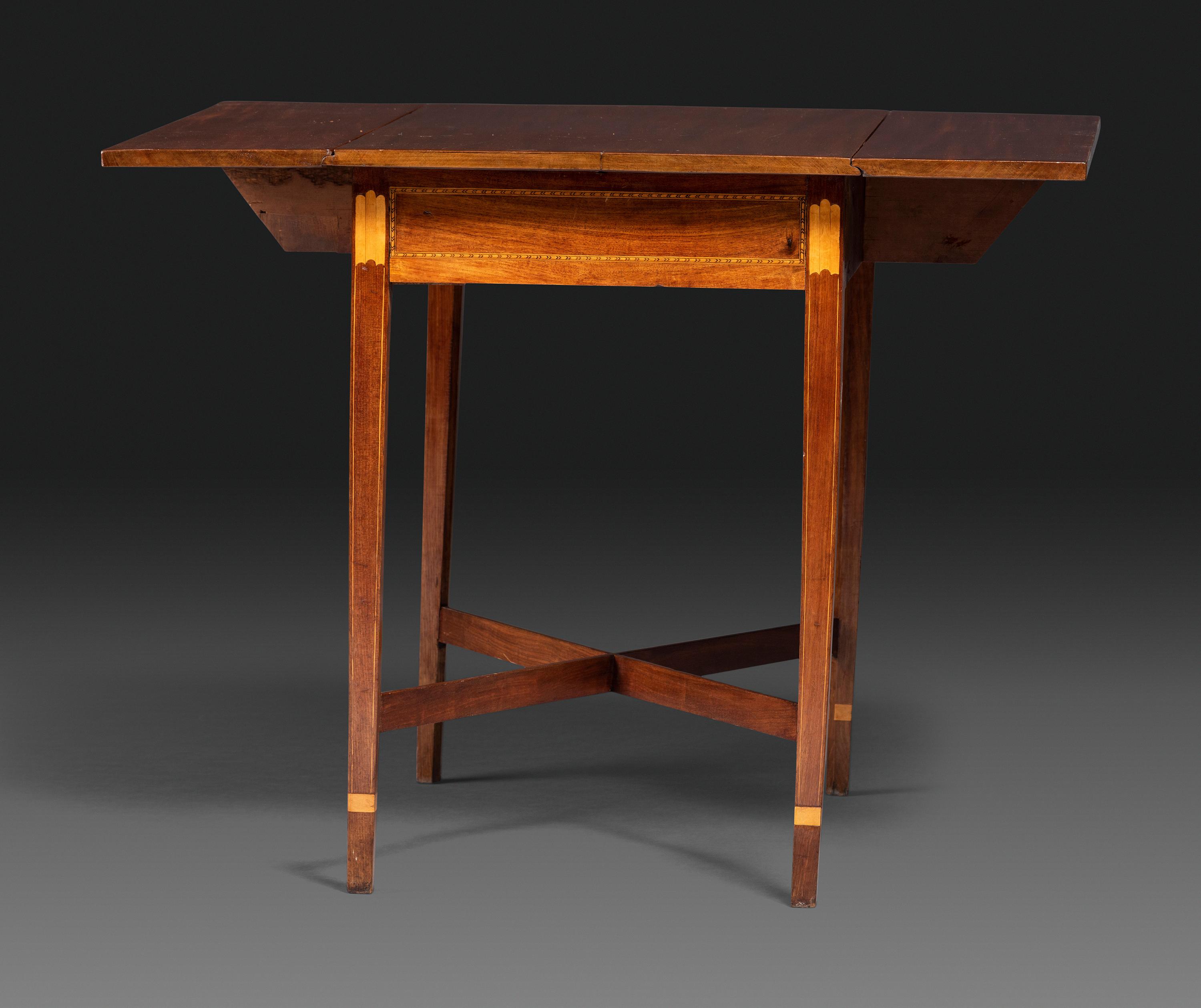 A Federal Inlaid Mahogany X-Stretcher Base Pembroke Table