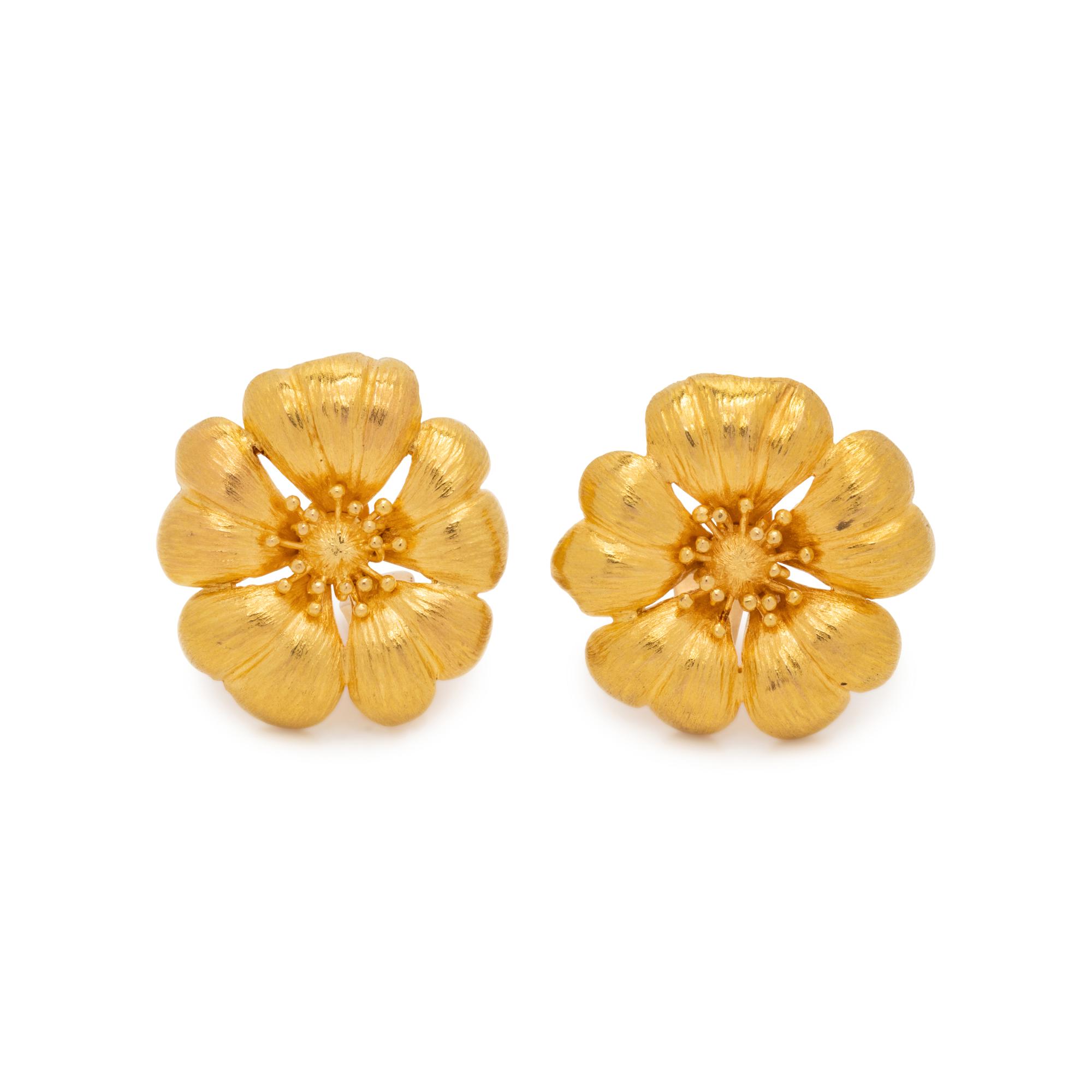 ILIAS LALAOUNIS, YELLOW GOLD 'BLOSSOM' EARCLIPS