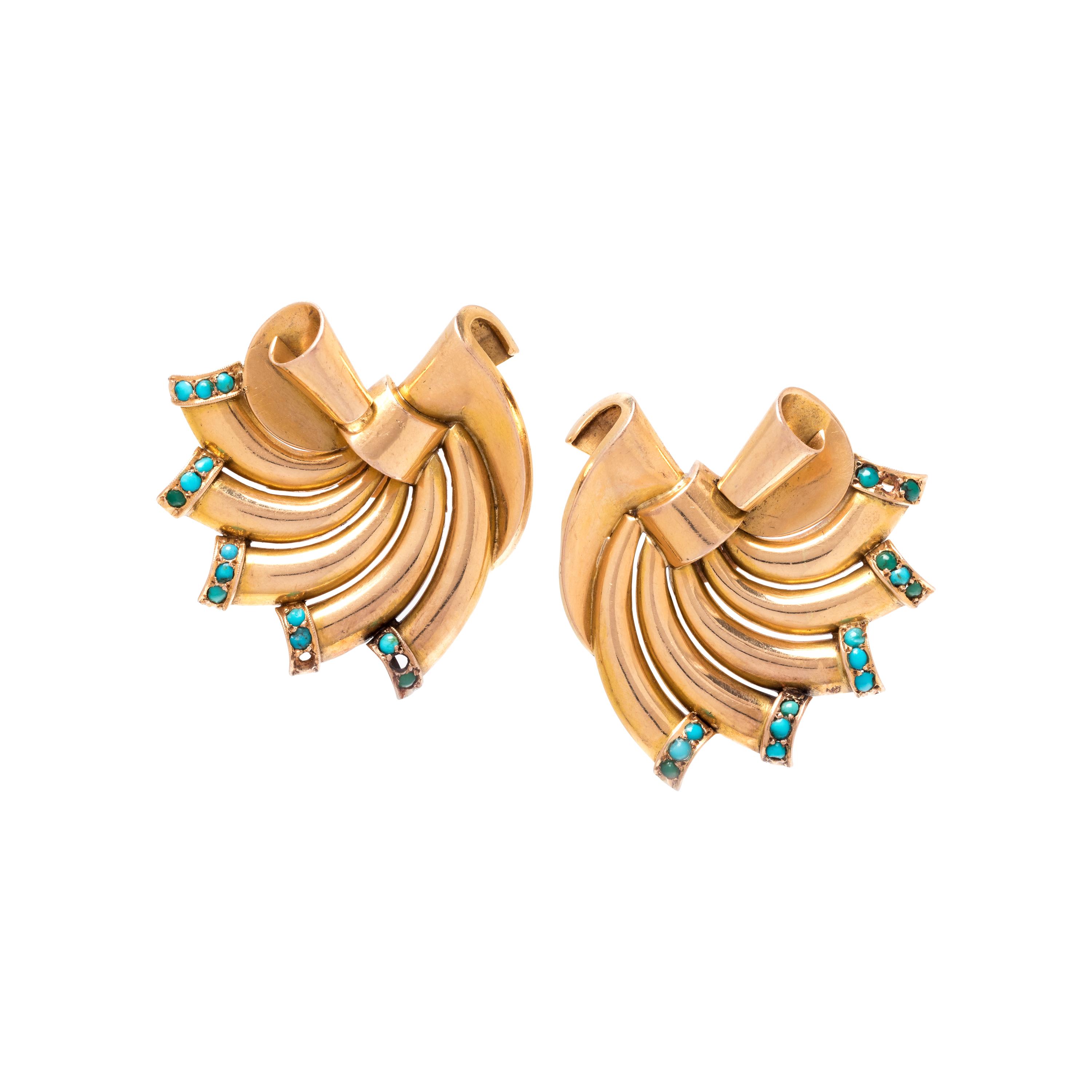 PAIR OF YELLOW GOLD AND TURQUOISE CLIP BROOCHES