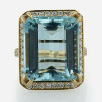 An Aquamarine, Diamond, and 18K Yellow Gold Ring