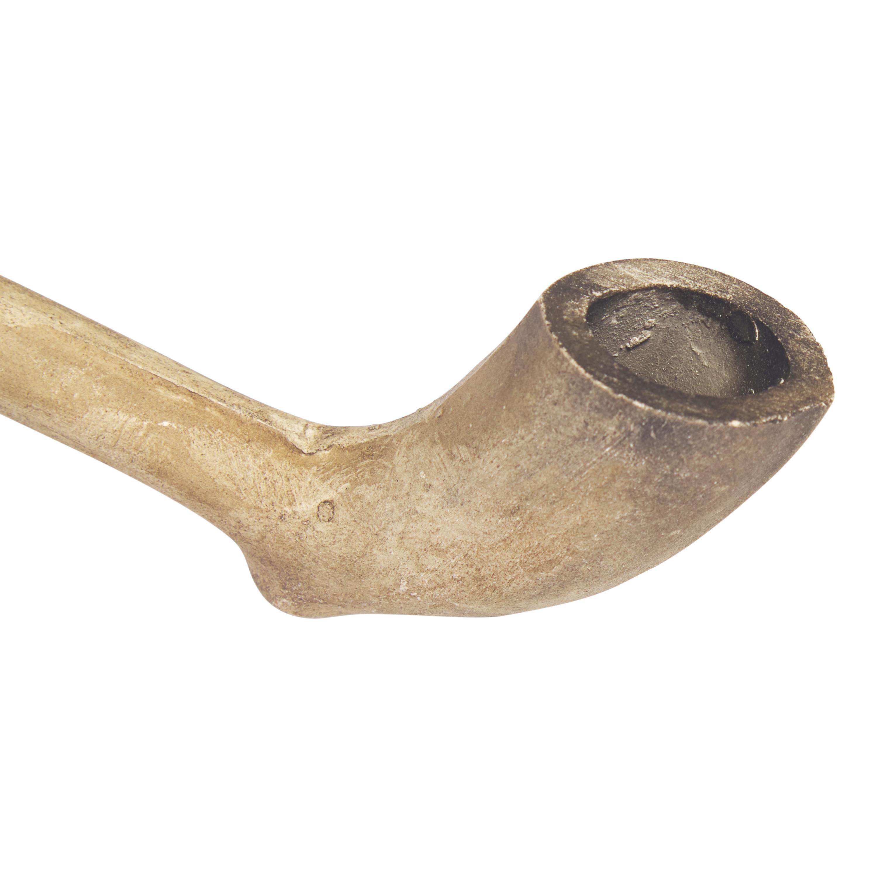 A Queen Anne Painted Pine Pipe Box with Two Clay Pipes