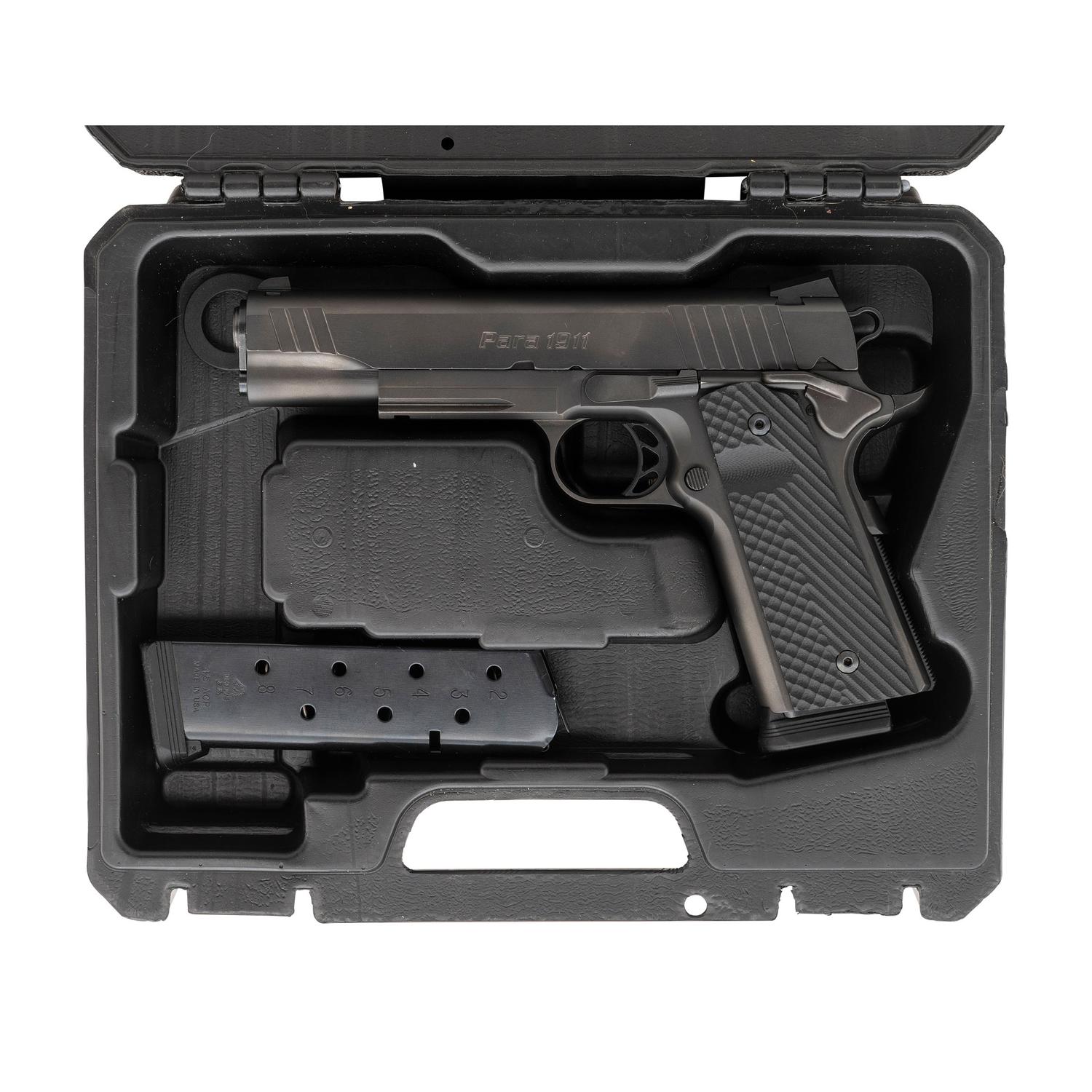 *Para USA Black Ops pistol in Box with Accessories