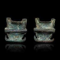 A Pair of Chinese Turquoise and Glass Inset Bronze Beast Mask Harness Ornaments, Late Western Zhou Dynasty-Warring States Period 西周晚期-戰國 青銅嵌松石饕餮紋马饰一對