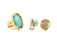 YELLOW GOLD AND TURQUOISE RING AND EARRINGS SUITE