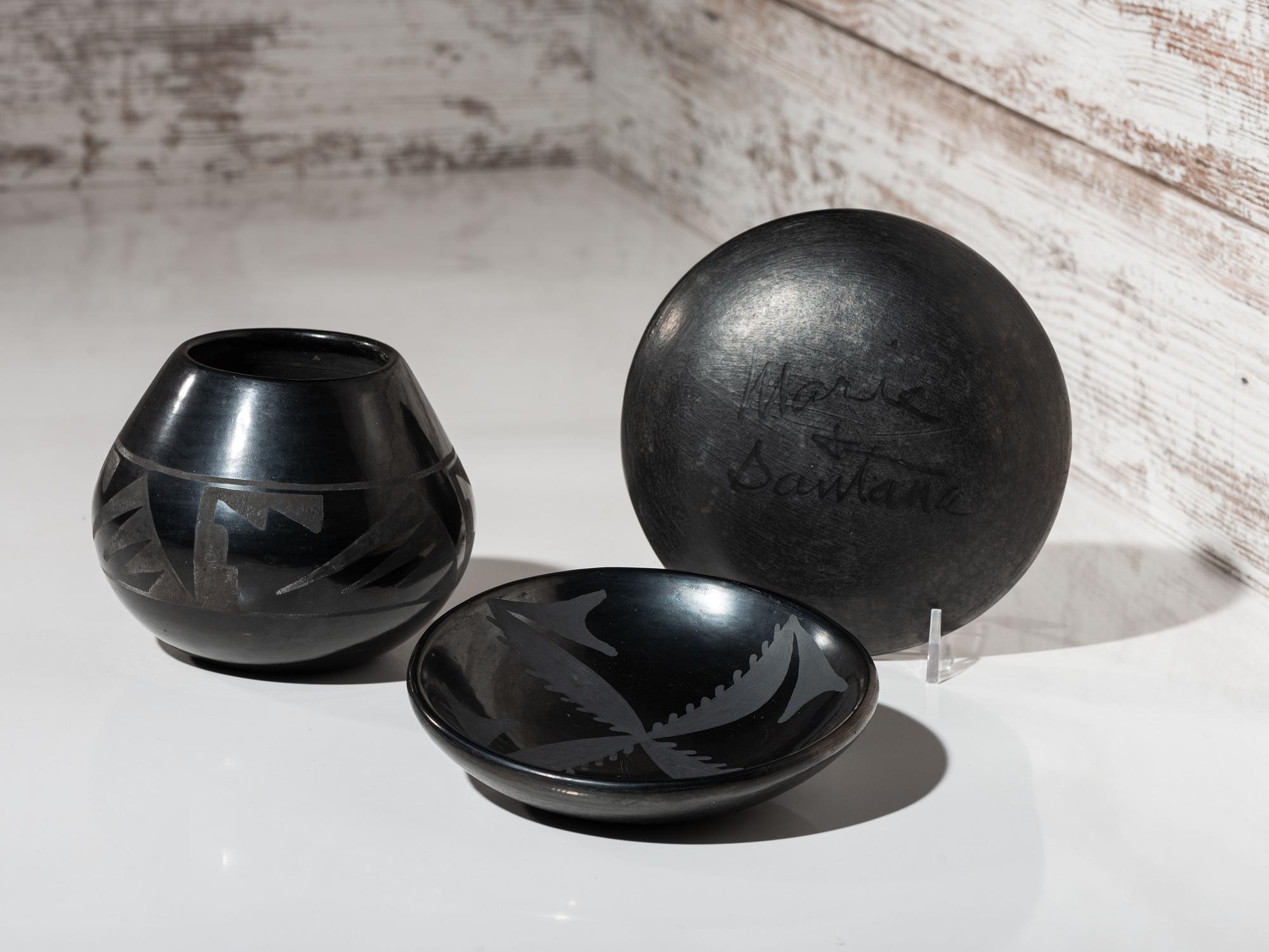 Blackware Pottery 1943-1956