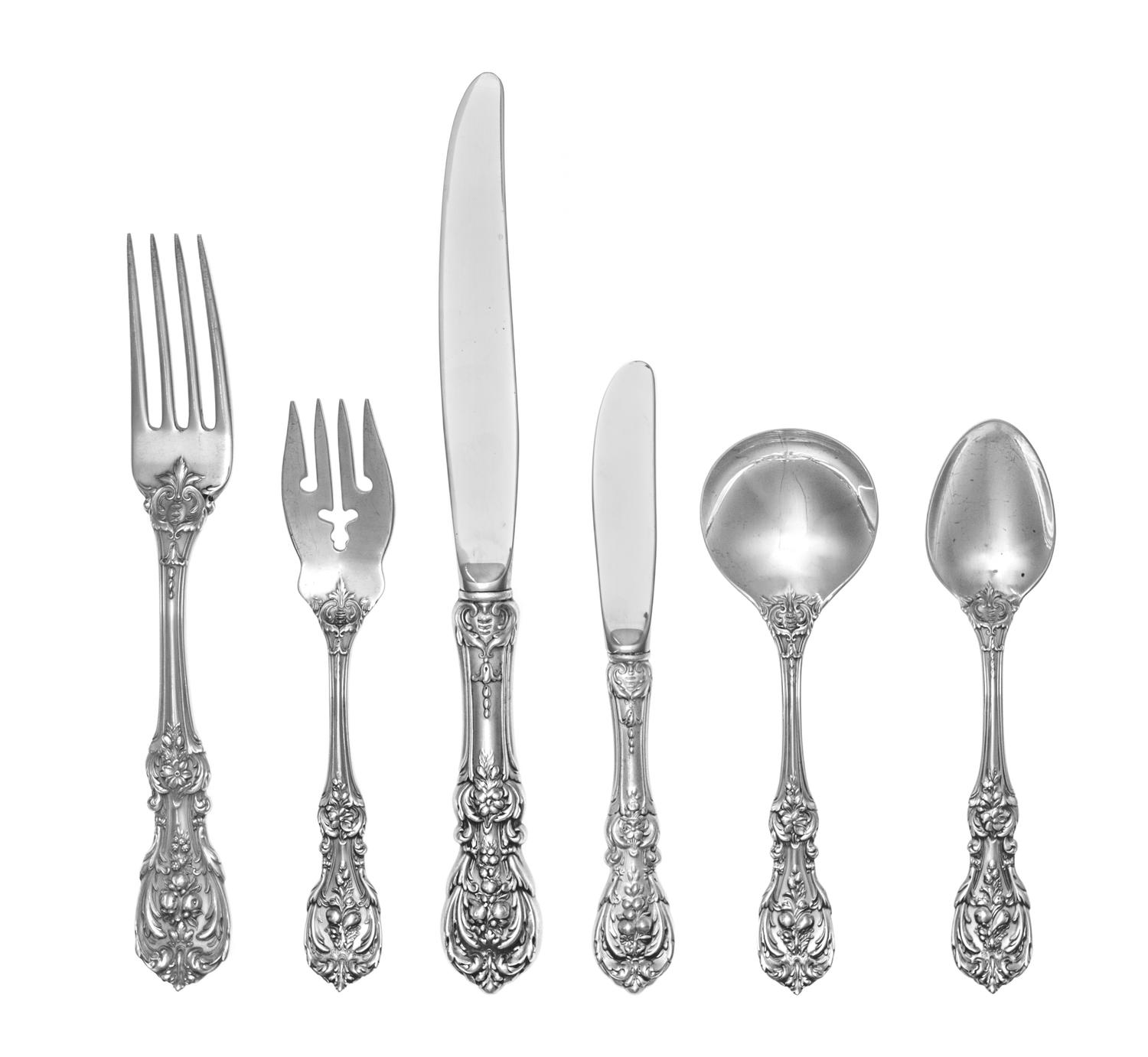 An American Silver Flatware Service, Reed & Barton, Taunton, MA, Francis I pattern, comprising: 12 dinner knives 12 dinner forks 12 sal