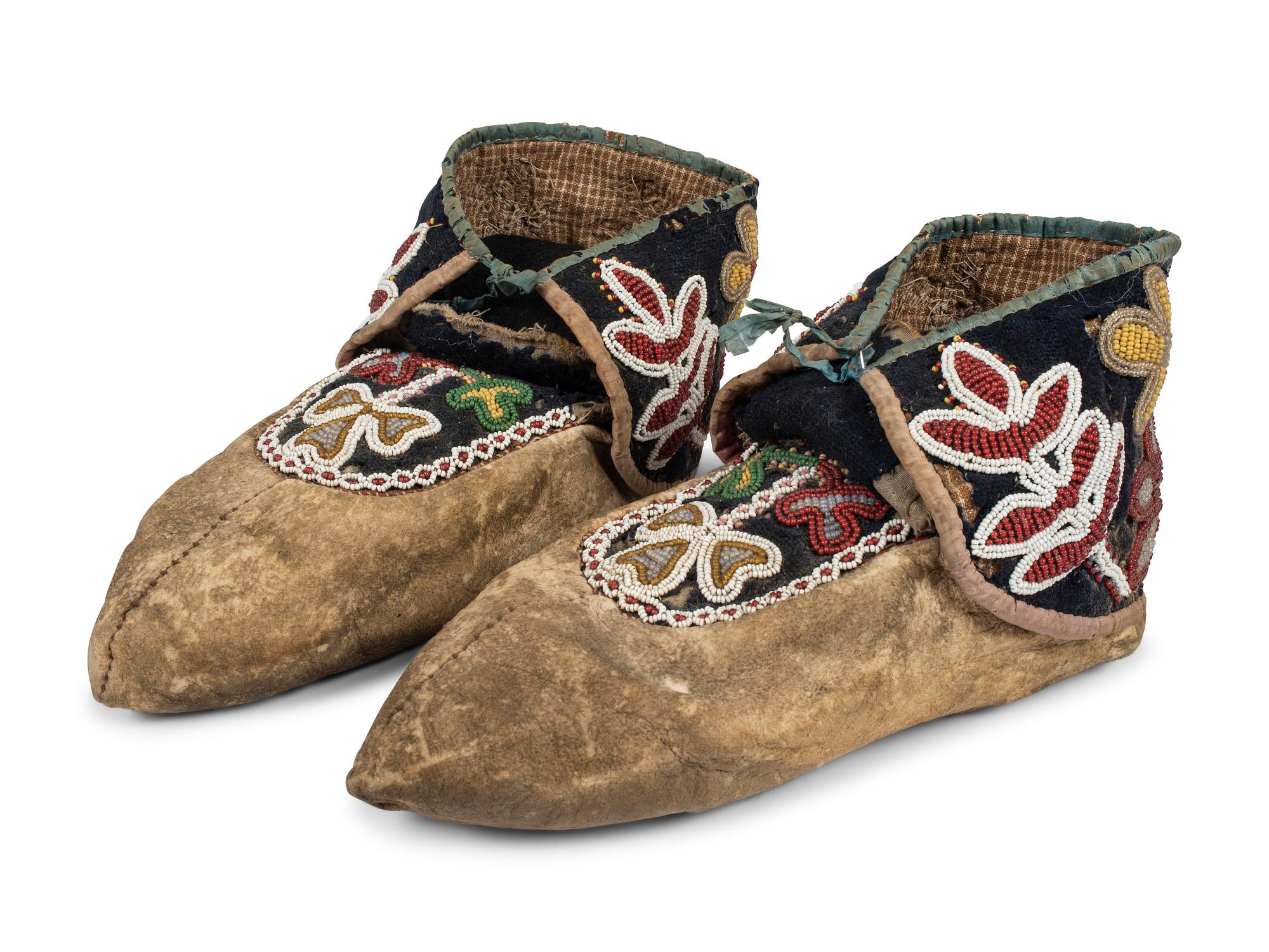 Anishinaabe Beaded Hide Moccasins
