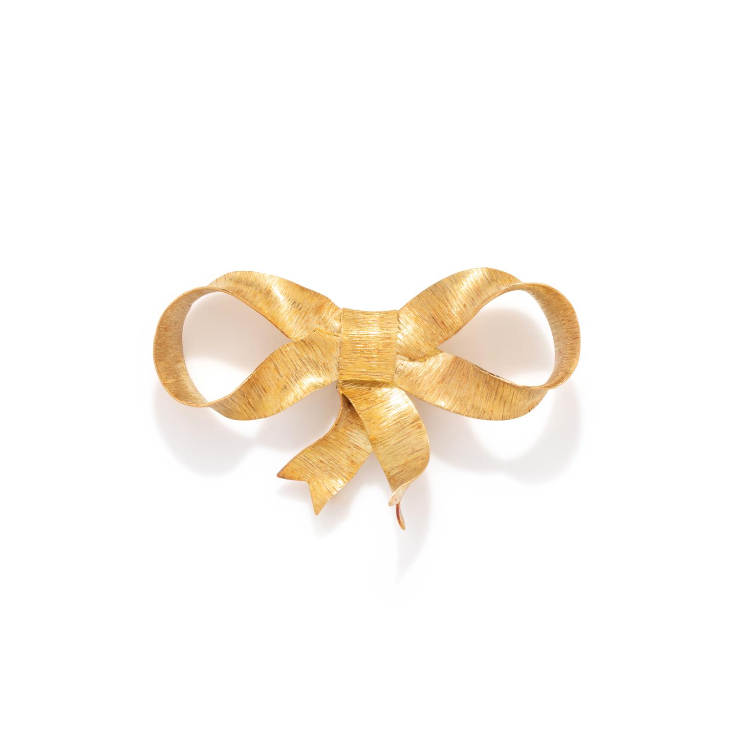 LEE HAVENS, YELLOW GOLD BOW BROOCH