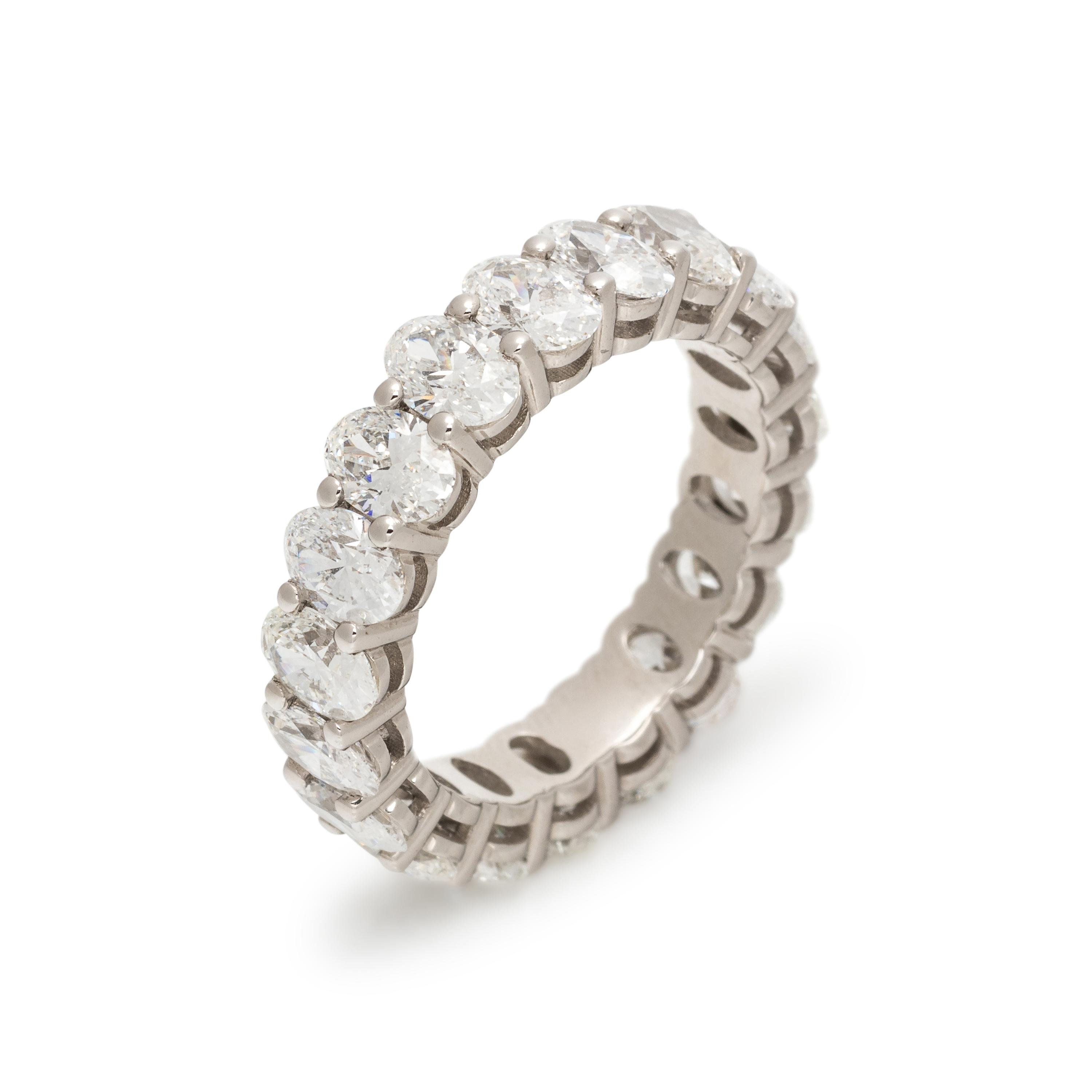 DIAMOND ETERNITY BAND