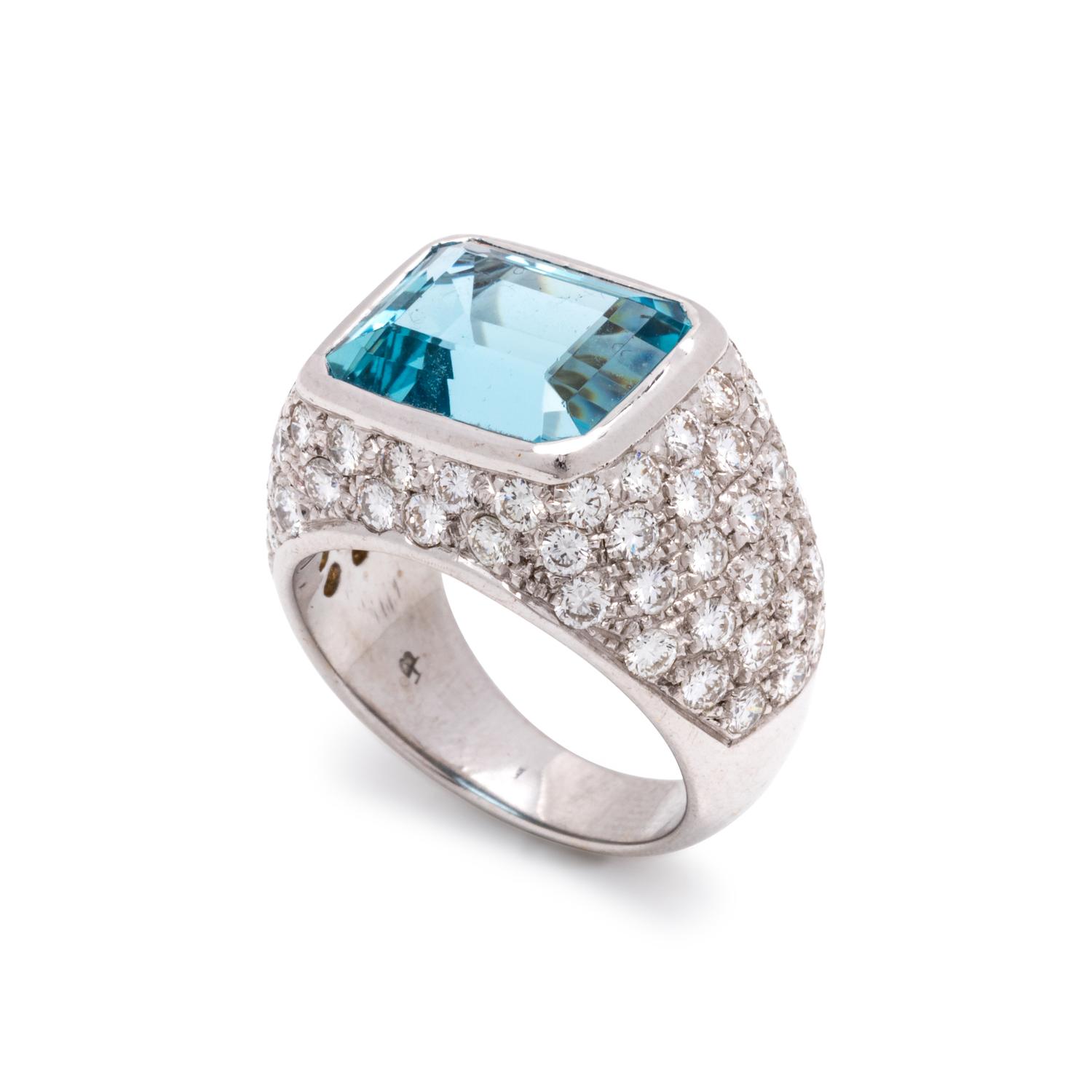HAMMERMAN BROTHERS, AQUAMARINE AND DIAMOND RING