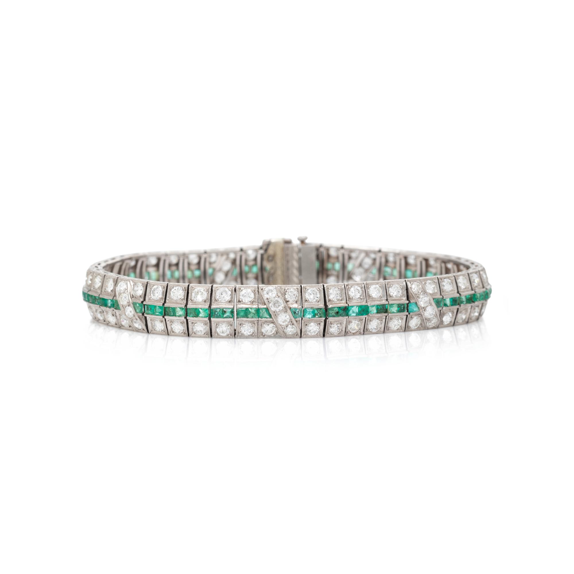 ART DECO, DIAMOND AND EMERALD BRACELET