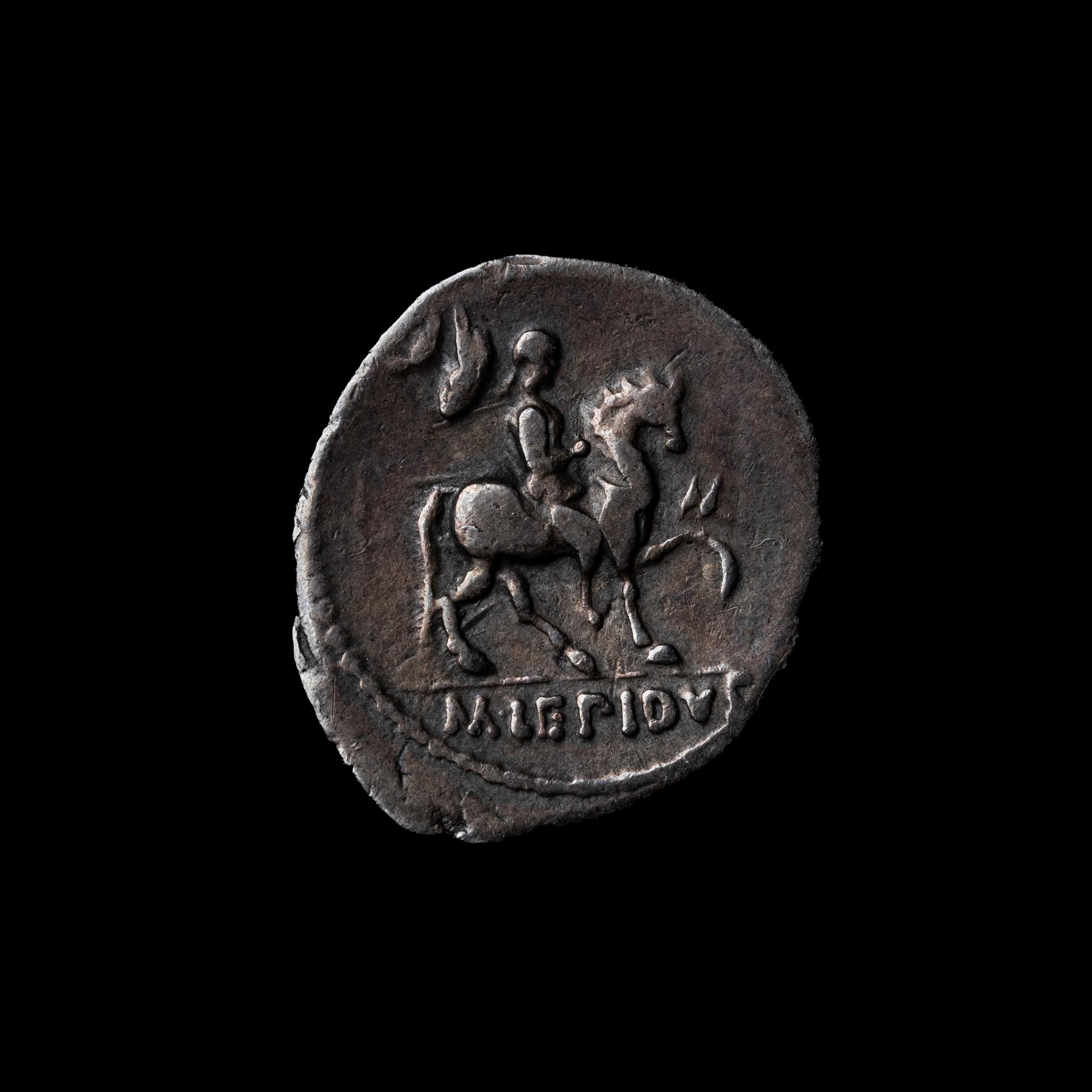 [ANCIENTS] ROMAN REPUBLIC. Marcus Aemilius Lepidus (c. 61 BC). Ar Denarius. (3.8 g, 19mm). ex. President John Quincy Adams (1767-1848)