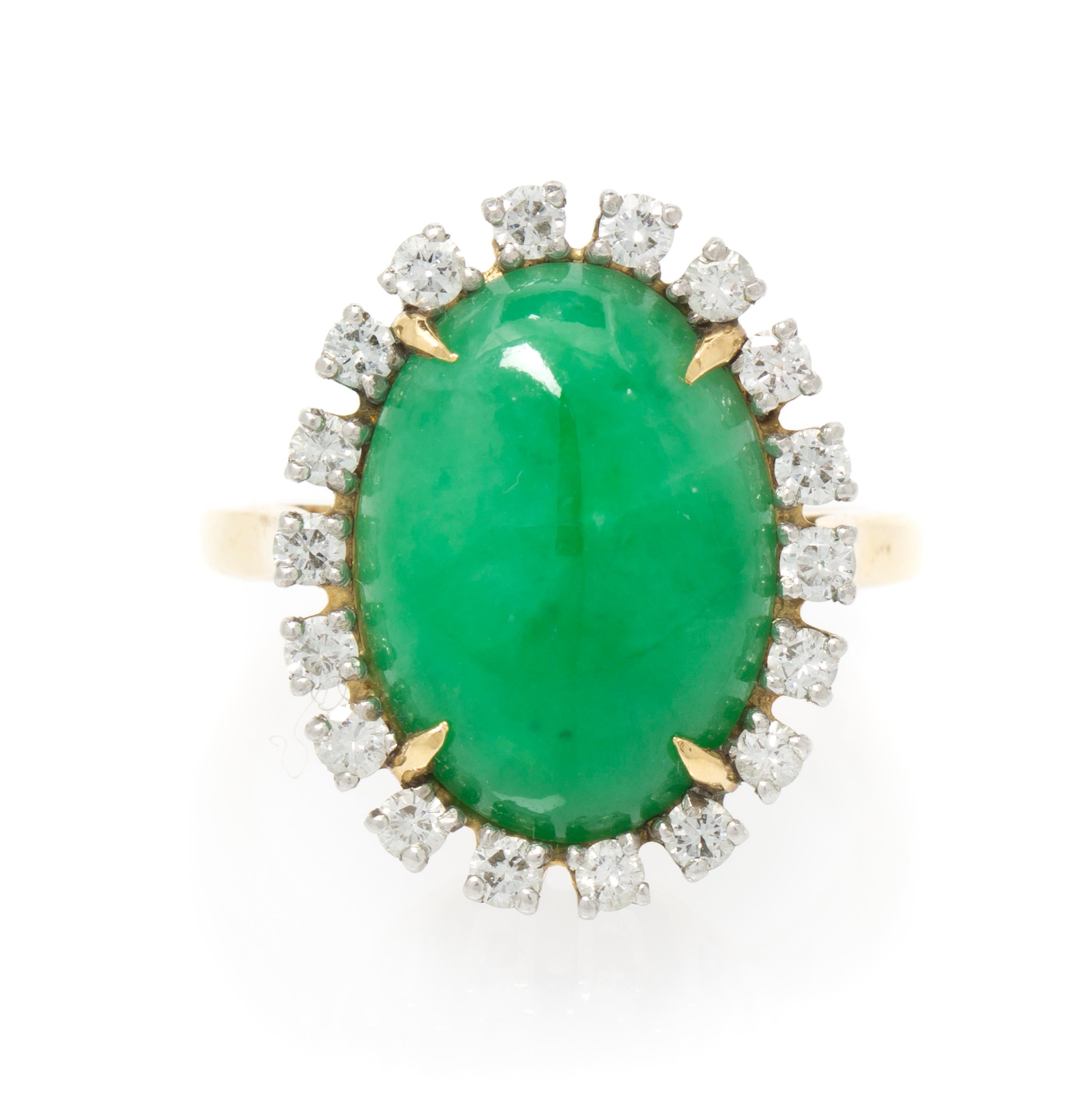 An 18 Karat Yellow Gold, Platinum, Jade and Diamond Ring, 3.60 dwts.