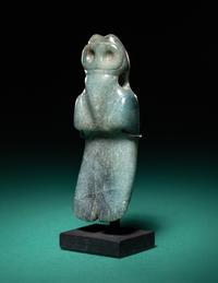 A Costa Rican Jade Avian Pendant