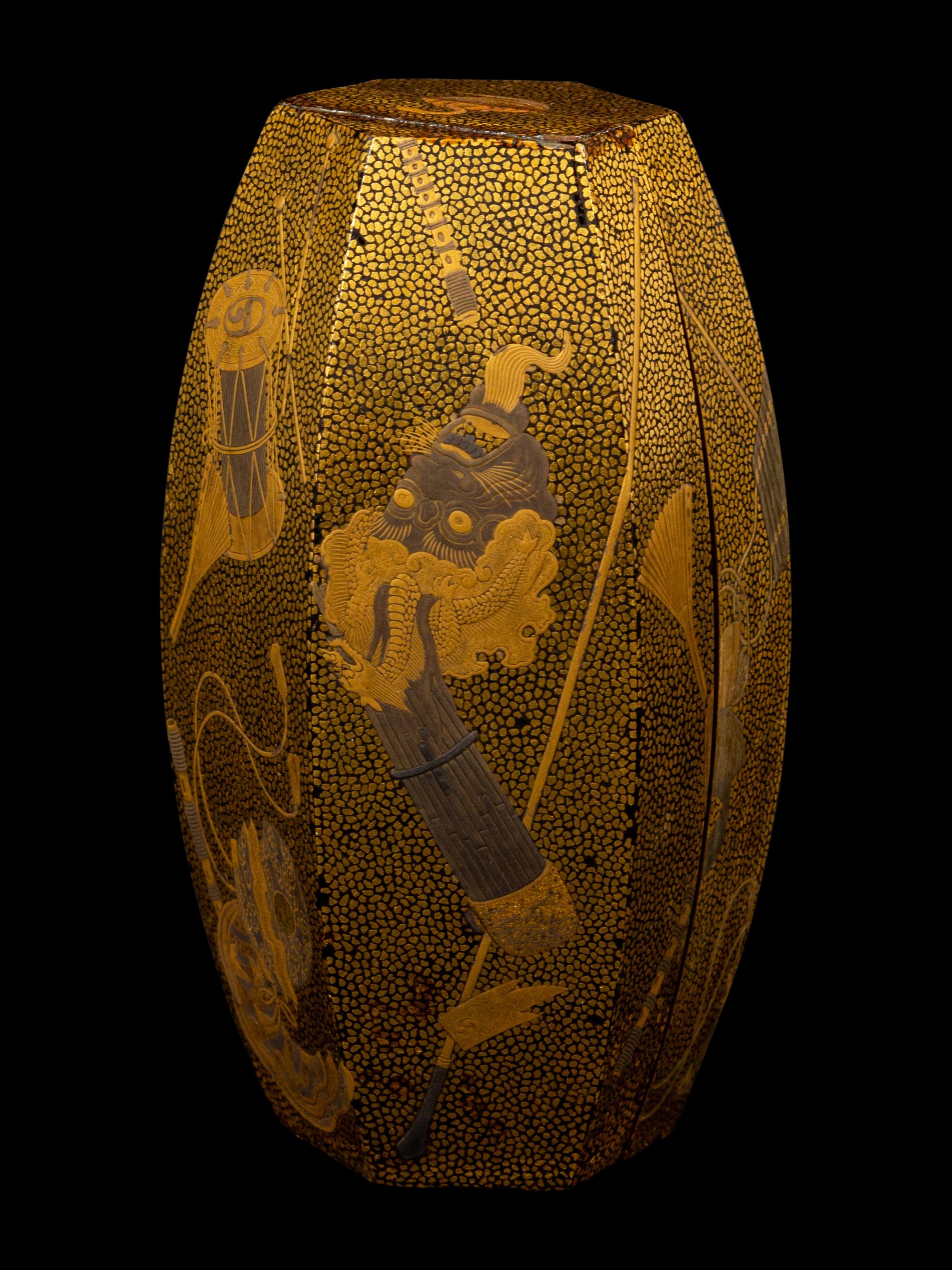 A Japanese Gold Lacquer Drum-Form Covered Box, Kobako