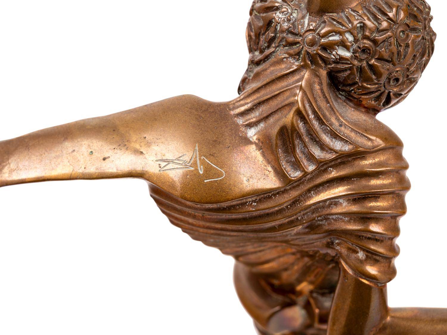 Venus à la tête du rose