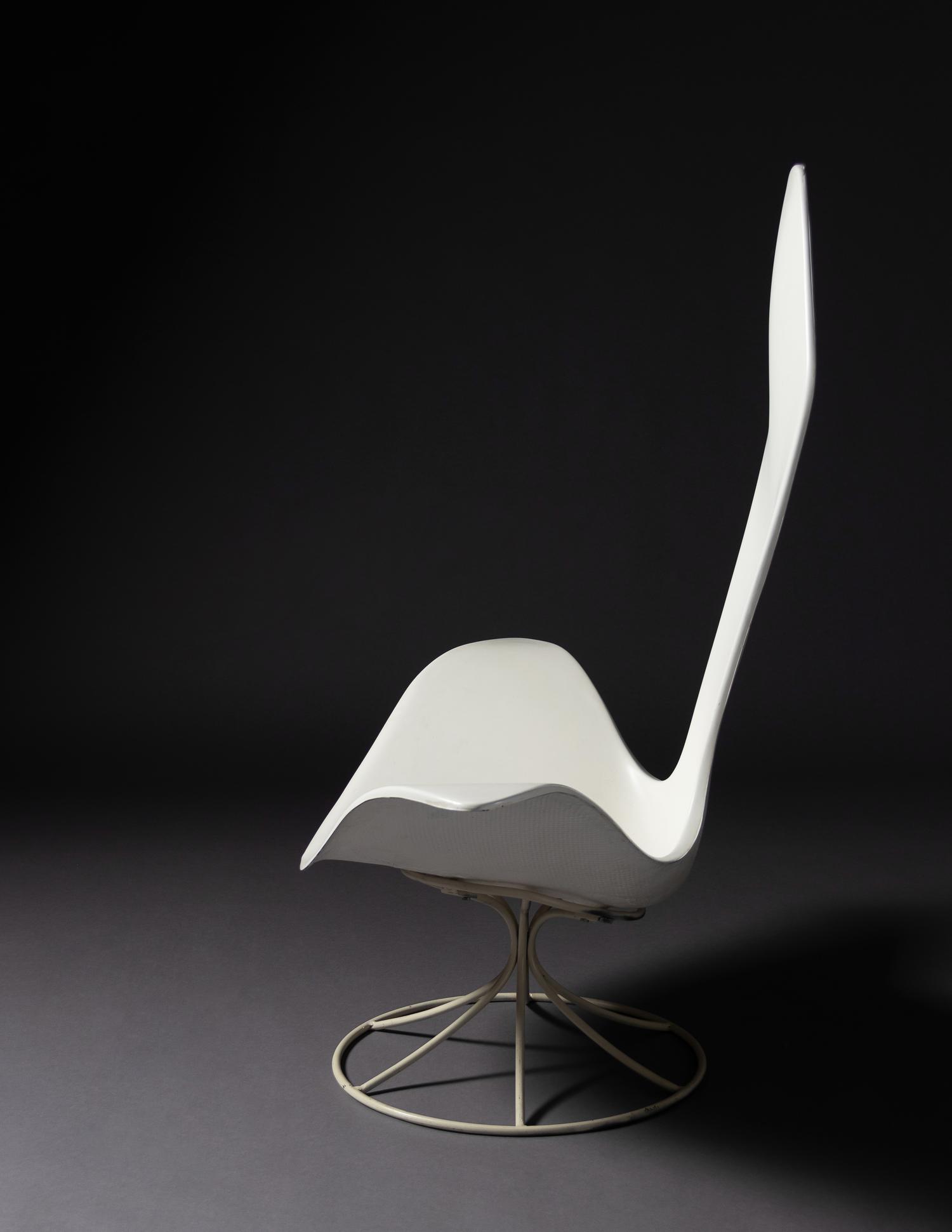 Pair of Tulip Lounge Chairs, model 120 LF, Laverne International, USA