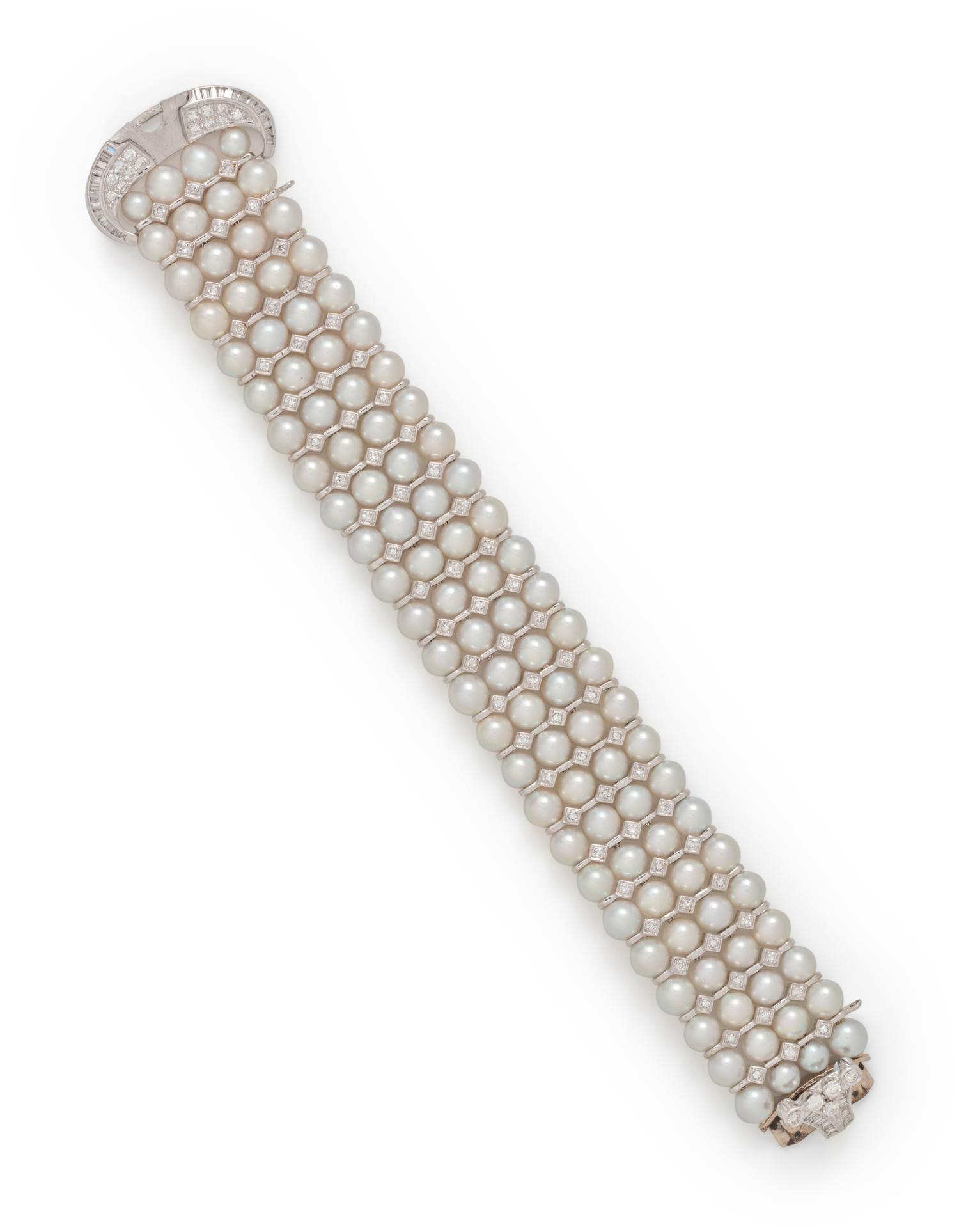 DIAMOND AND CULTURED PEARL BRACELET