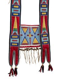 Apsáalooke (Crow) Beaded Hide Martingale