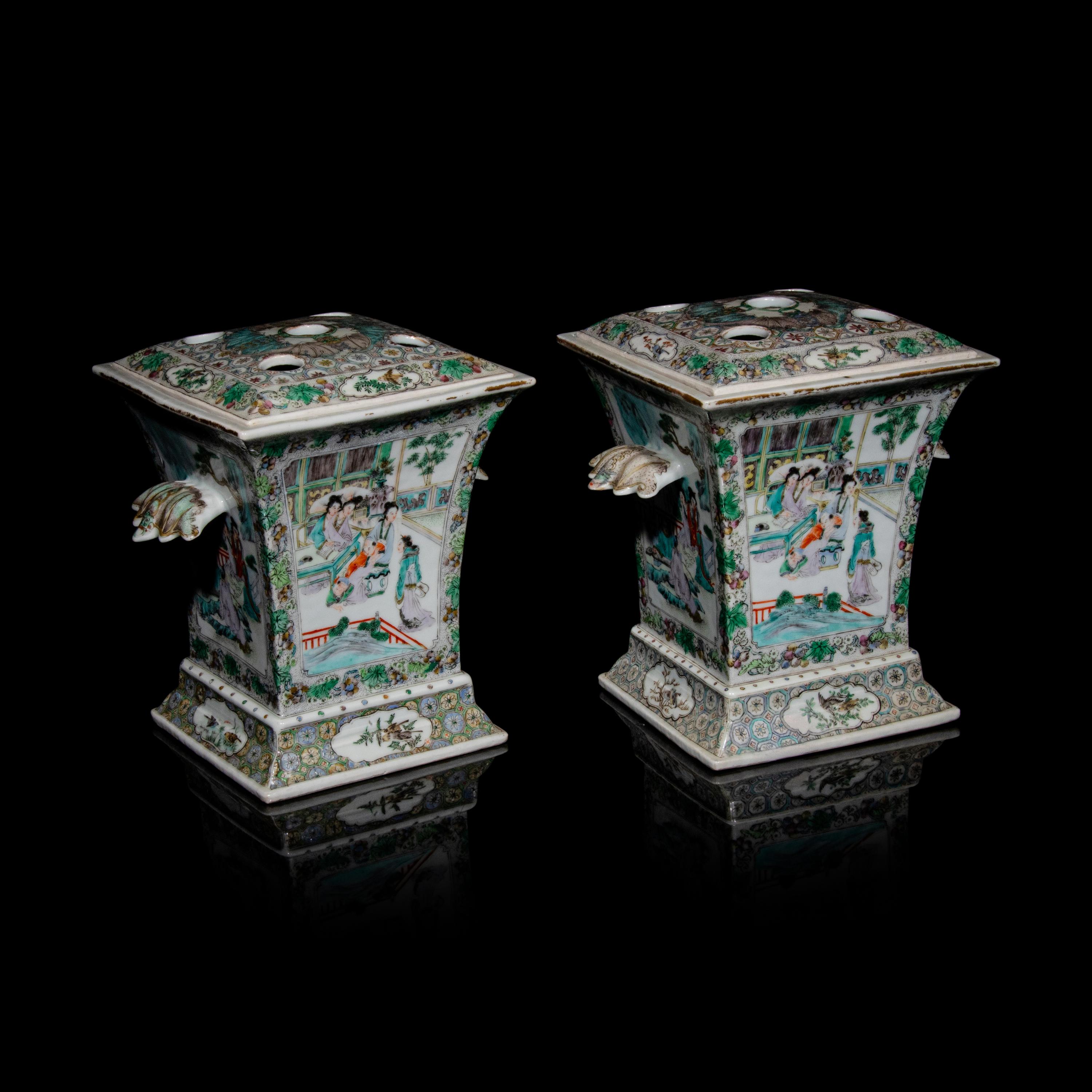 A Pair of Chinese Enameled Porcelain Bough Pots, Second Half 19th Century 清晚期 粉彩開光人物圖花插一對
