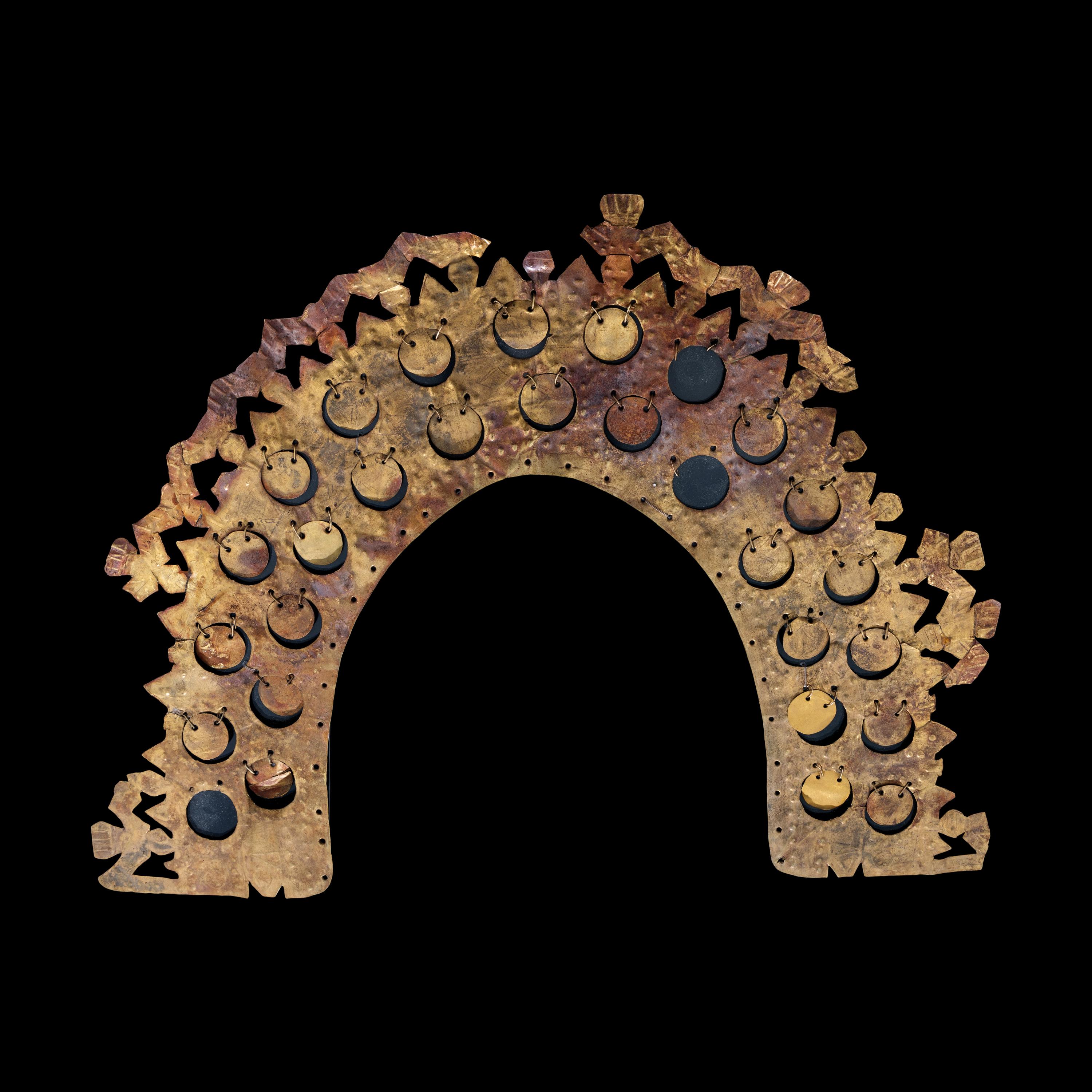A Sican Gold Diadem