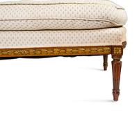 A Louis XVI Style Carved Giltwood Chaise Longue — 19TH CENTURY